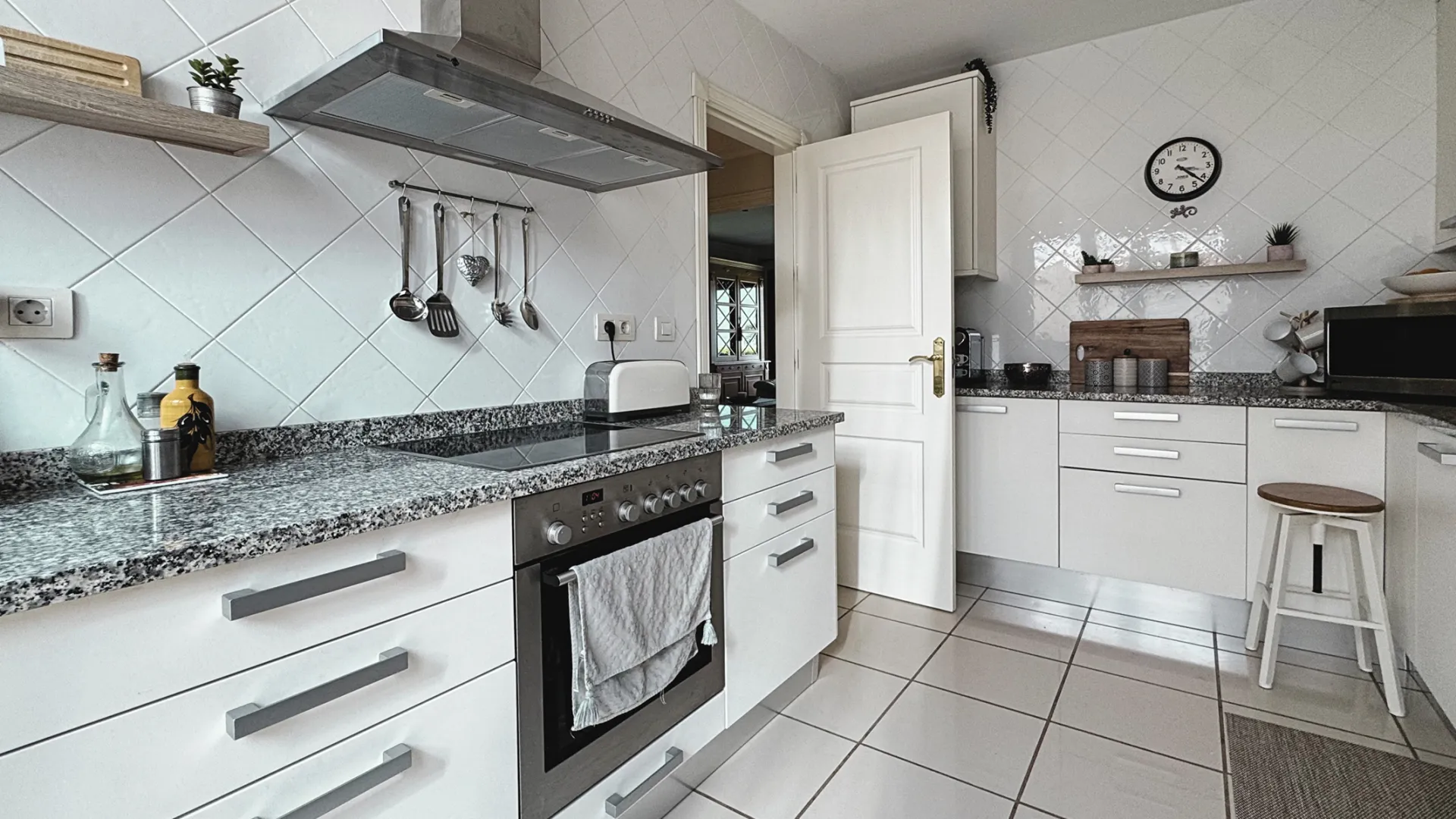 Paraiso Hills semi detached house for sale