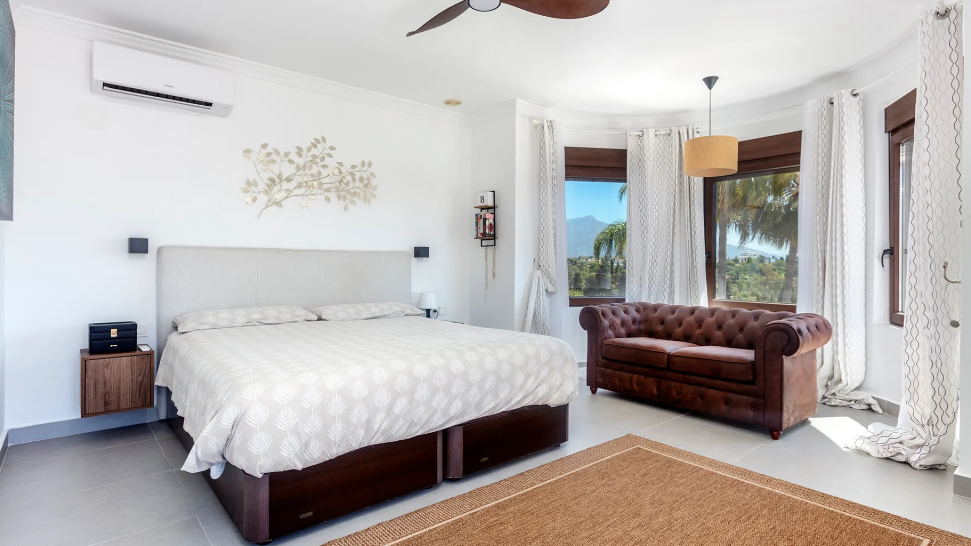 Monte Biarritz villa for sale