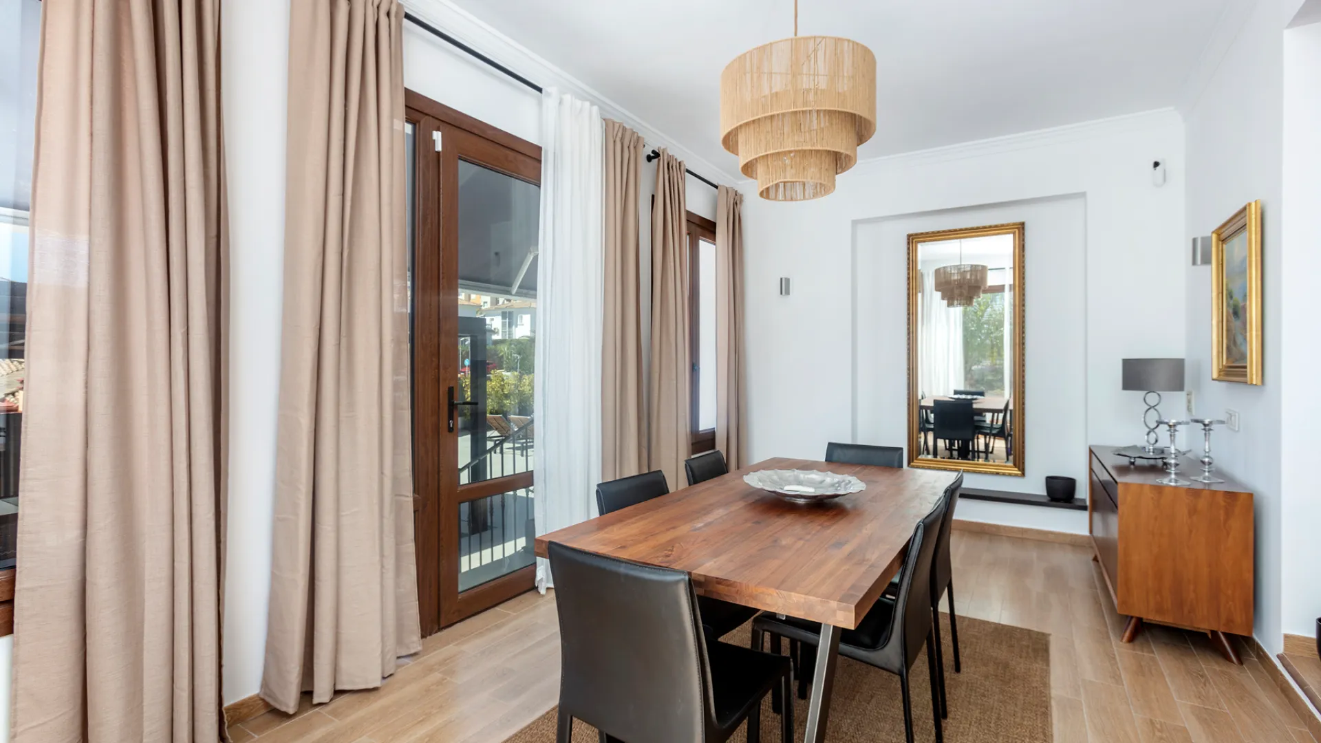 Monte Biarritz villa for sale