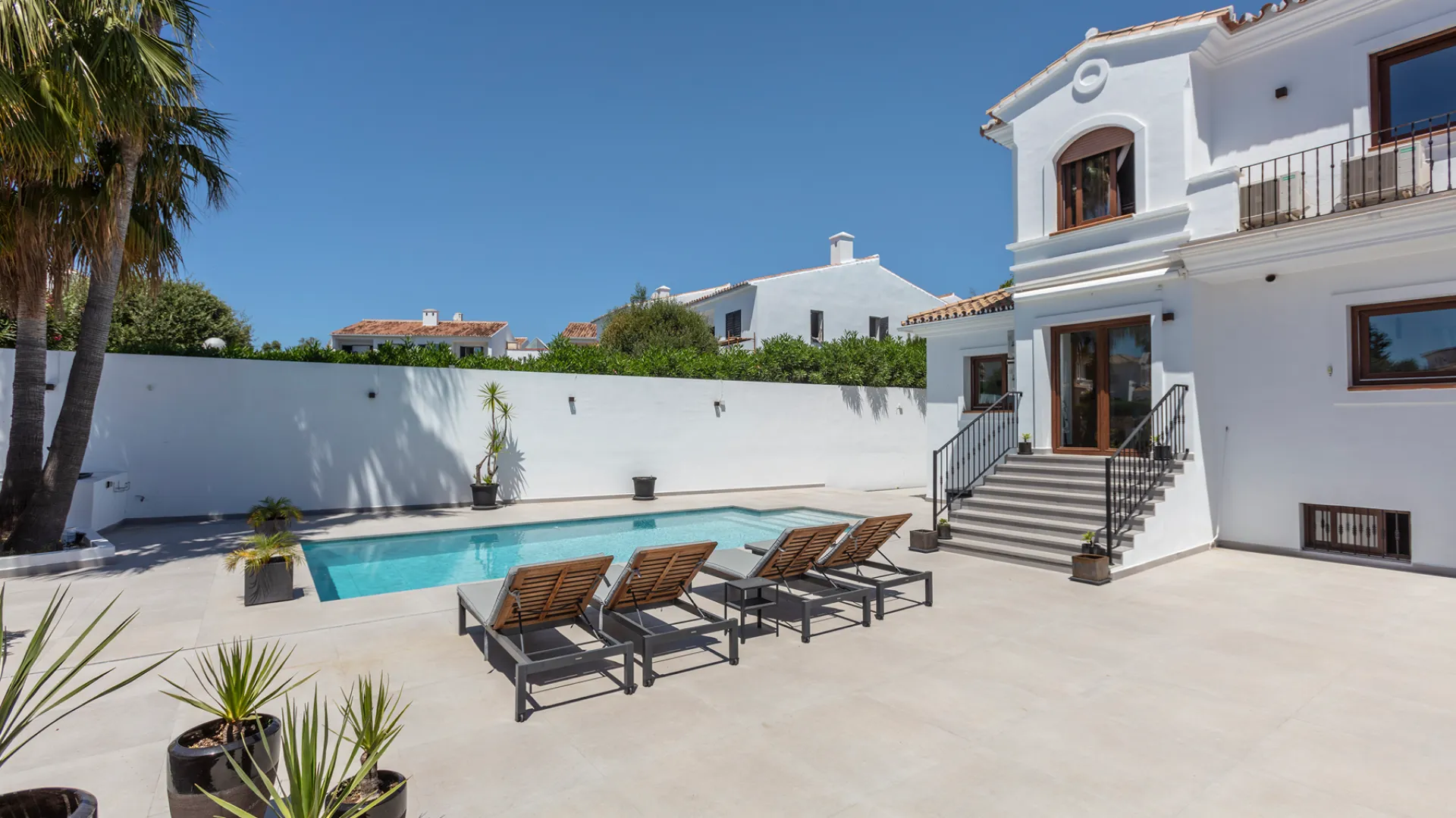 Monte Biarritz villa for sale