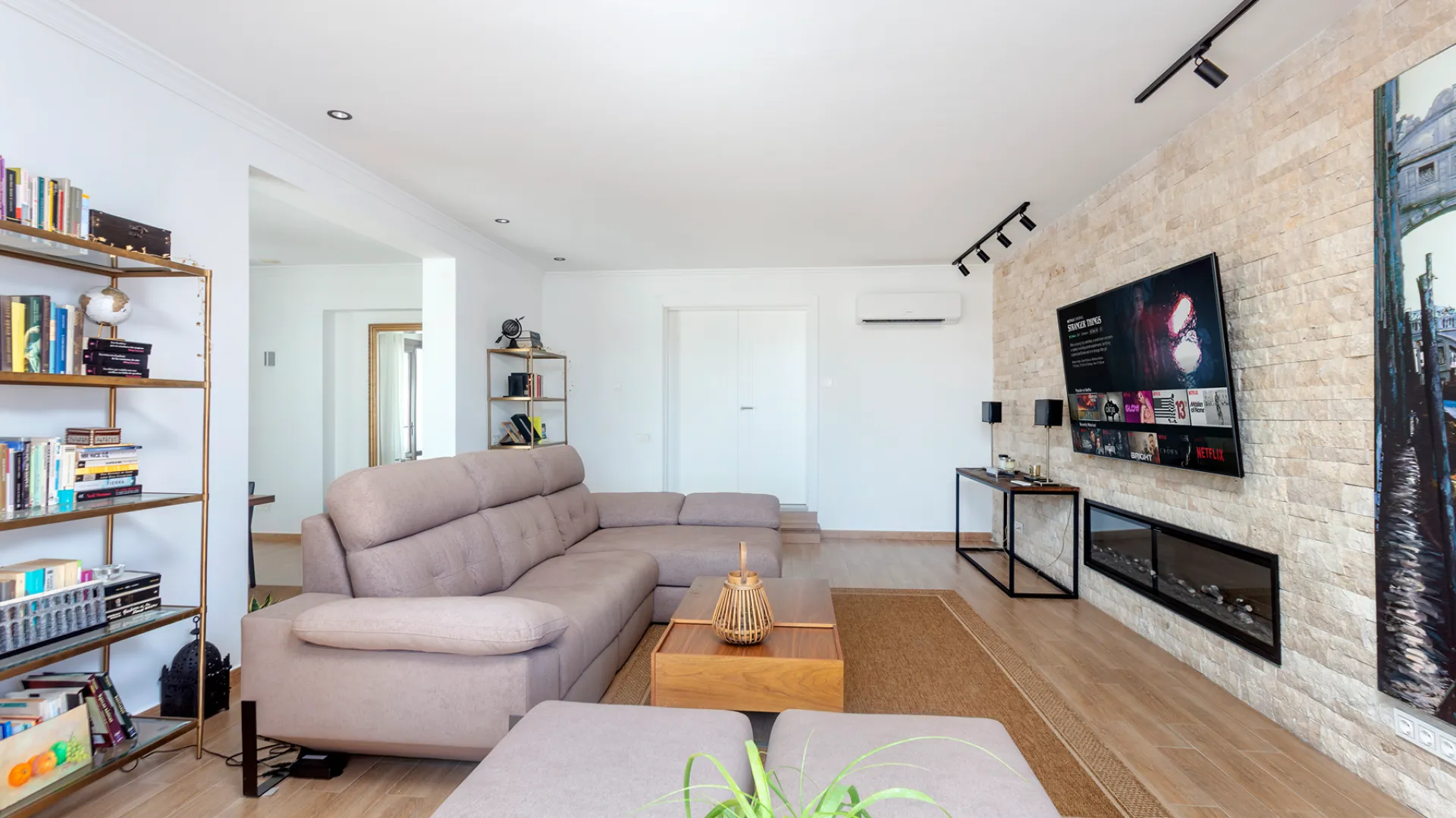 Monte Biarritz villa for sale