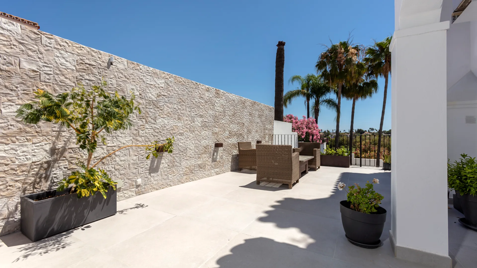 Monte Biarritz villa for sale