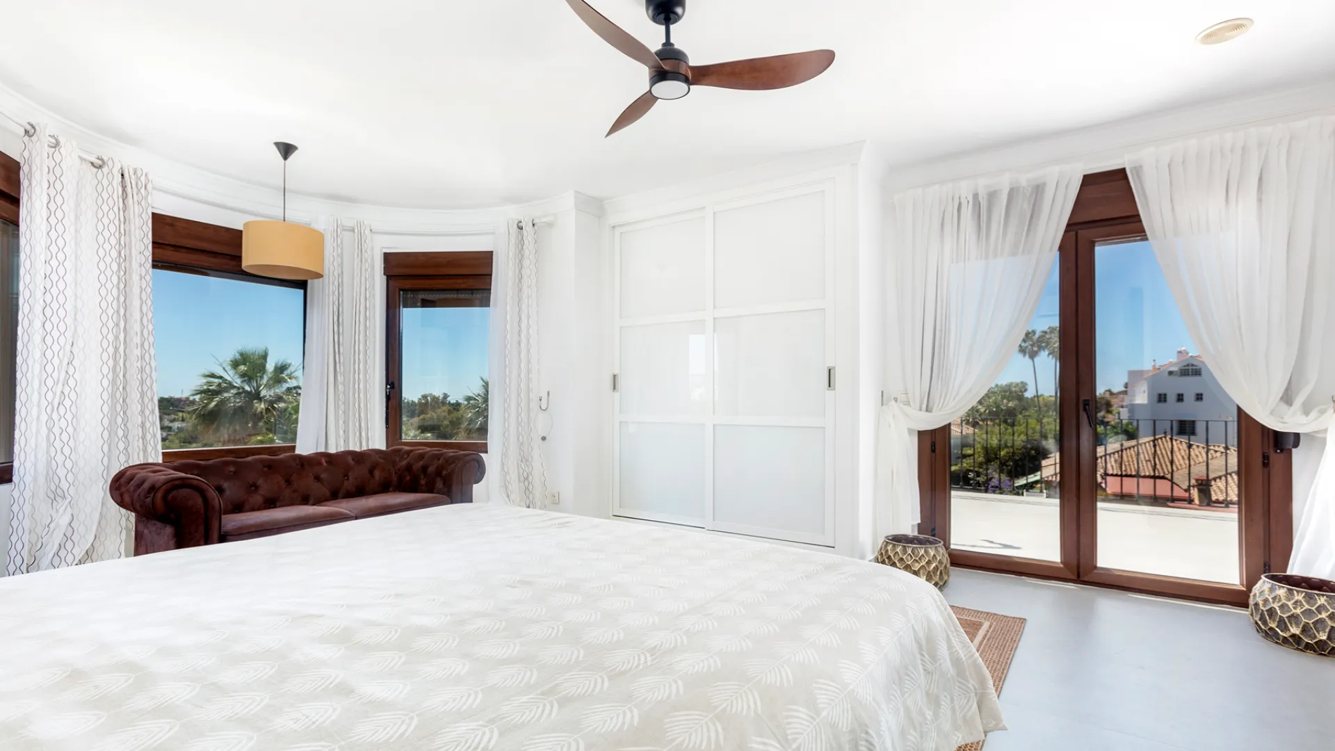 Monte Biarritz villa for sale