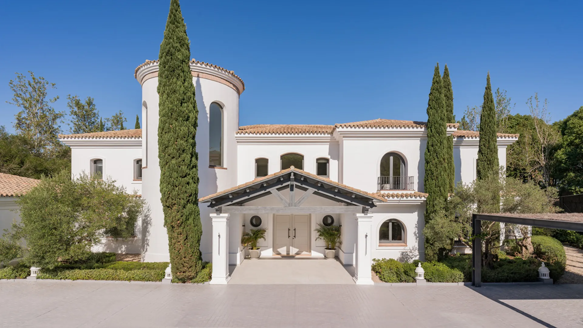 Buy Zona G 6 bedrooms villa