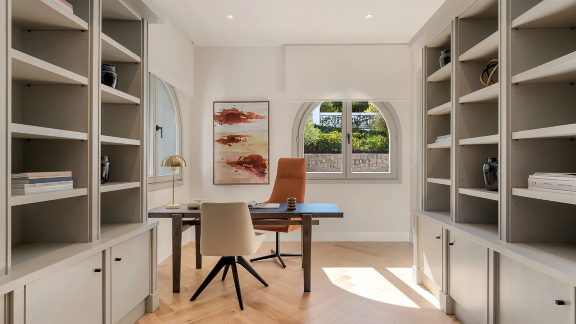 Buy Zona G 6 bedrooms villa
