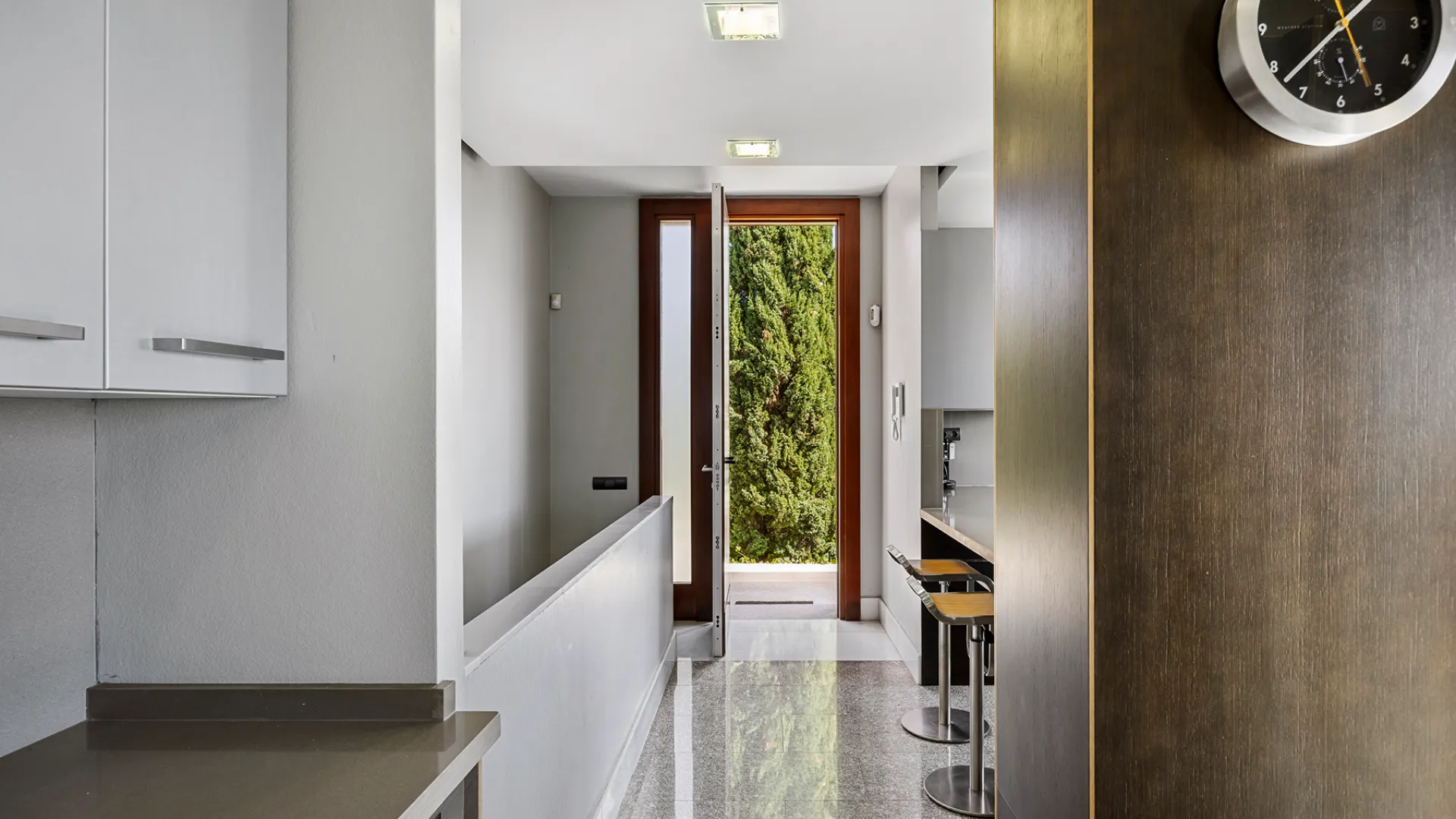 Villa for sale in Los Altos de los Monteros