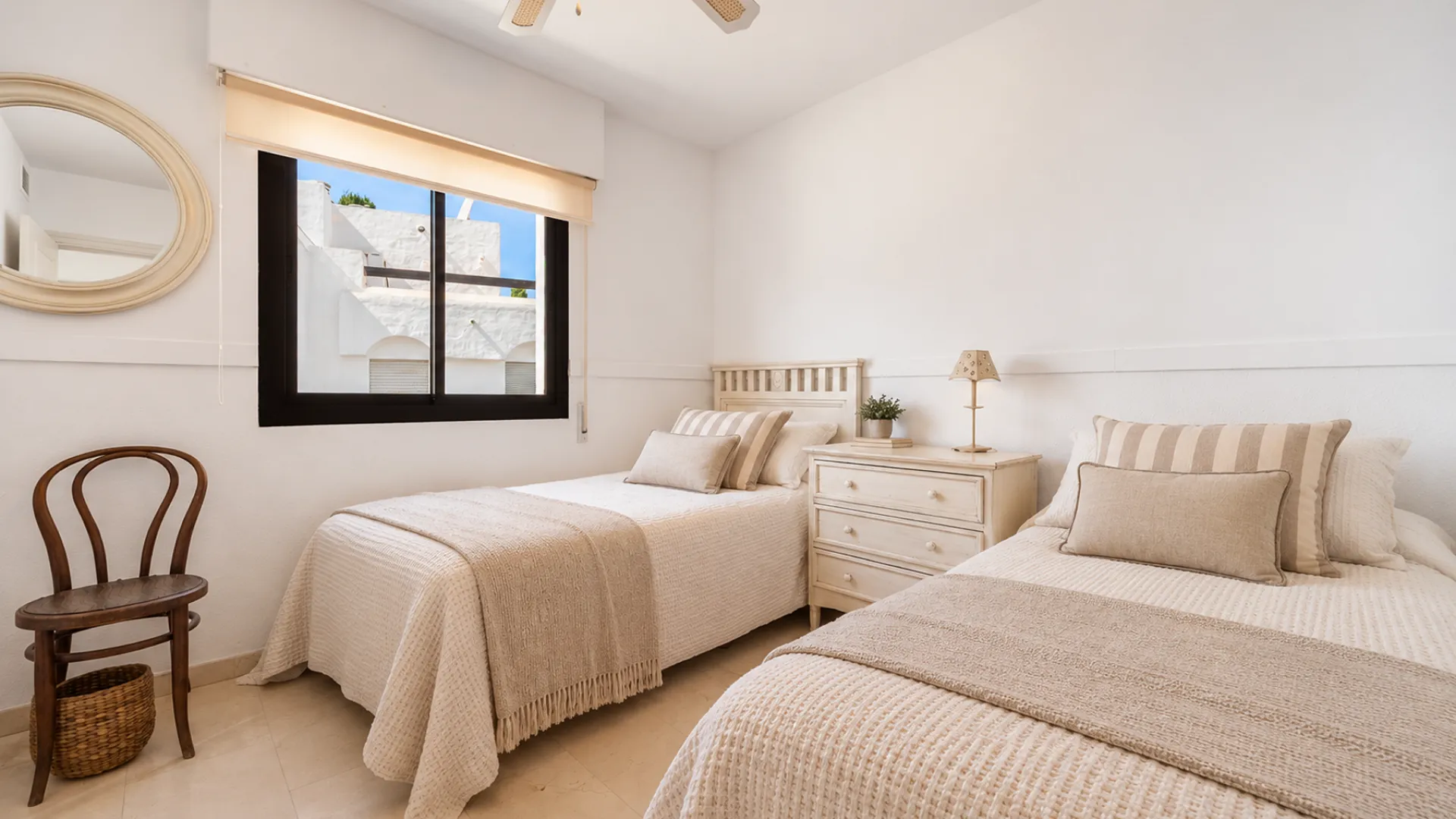 4 bedrooms Linda Vista Baja town house for sale