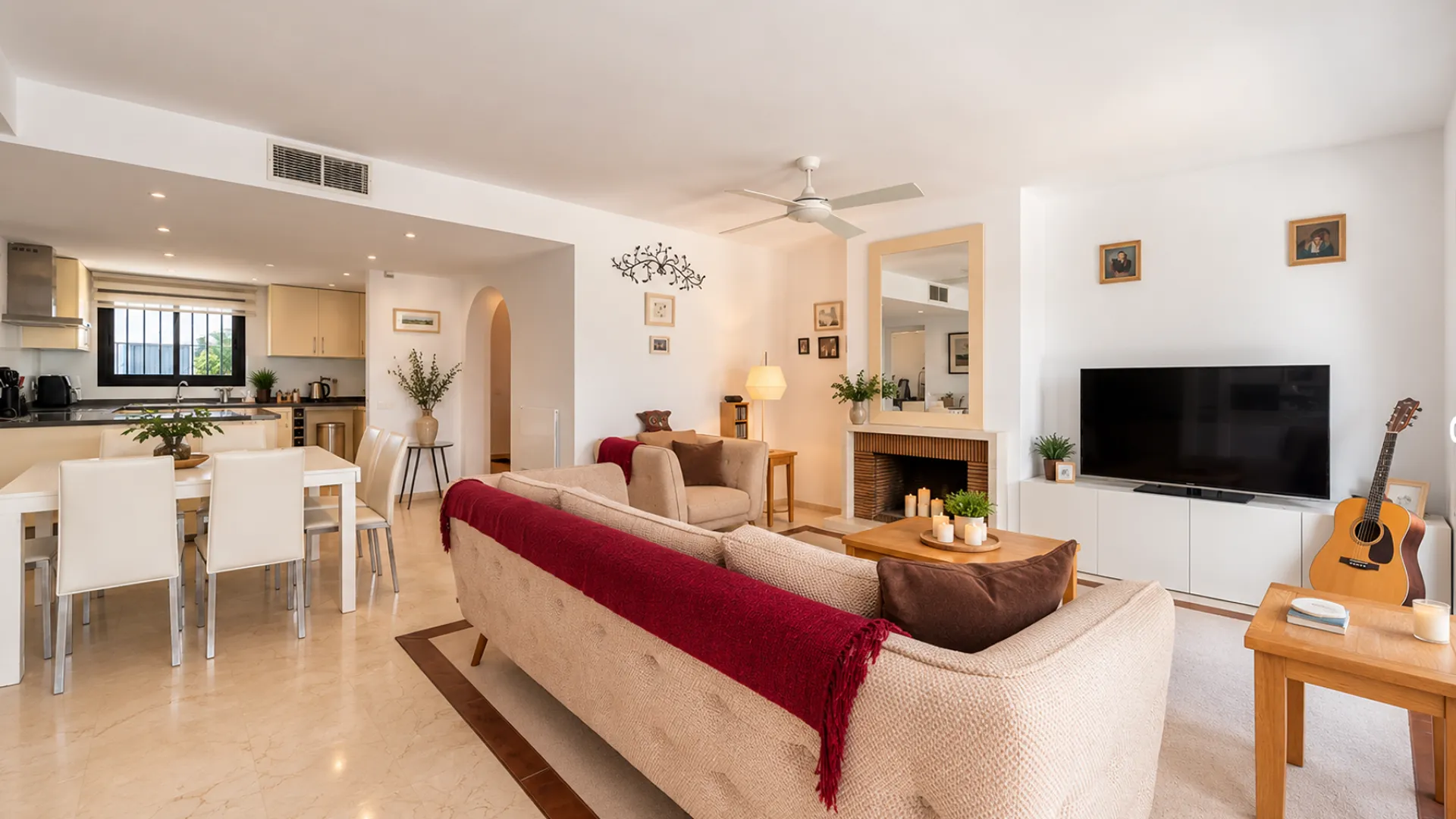 4 bedrooms Linda Vista Baja town house for sale