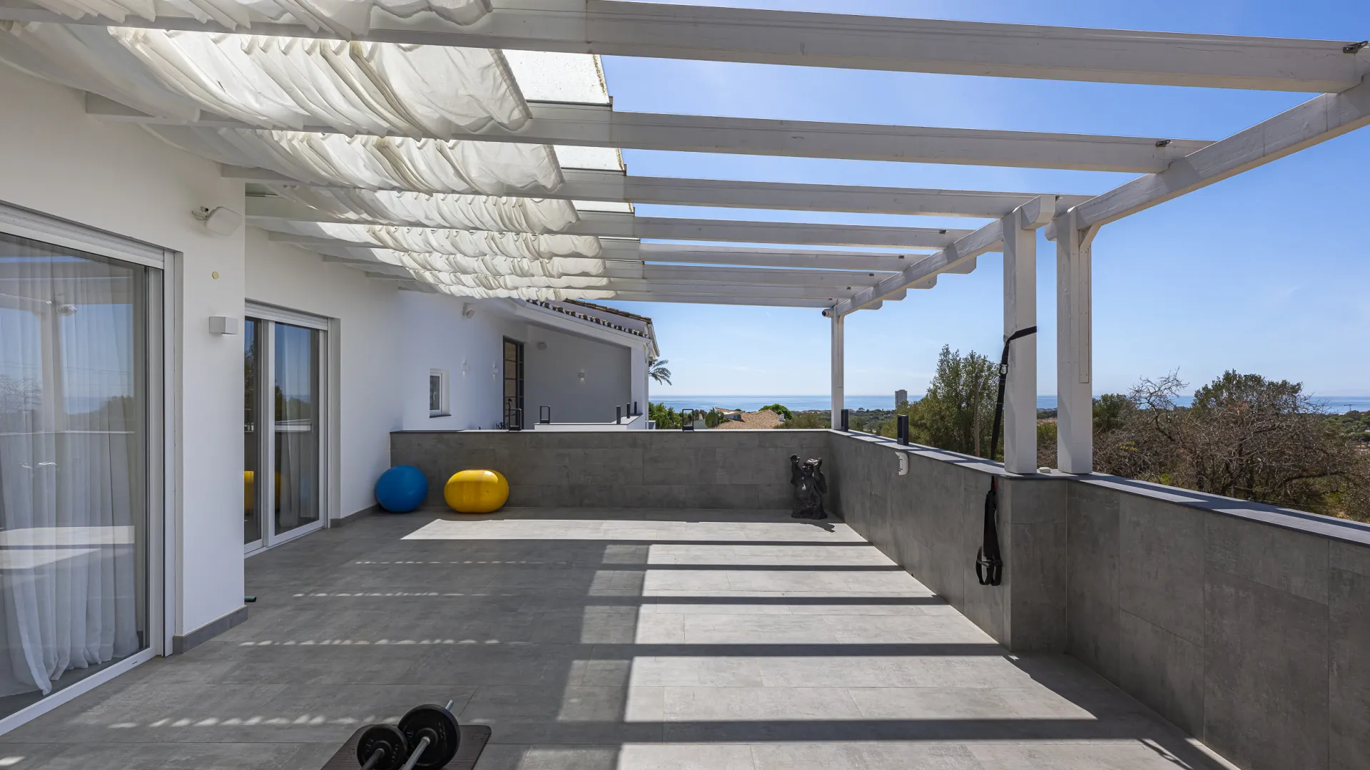 7 bedrooms Elviria villa for sale