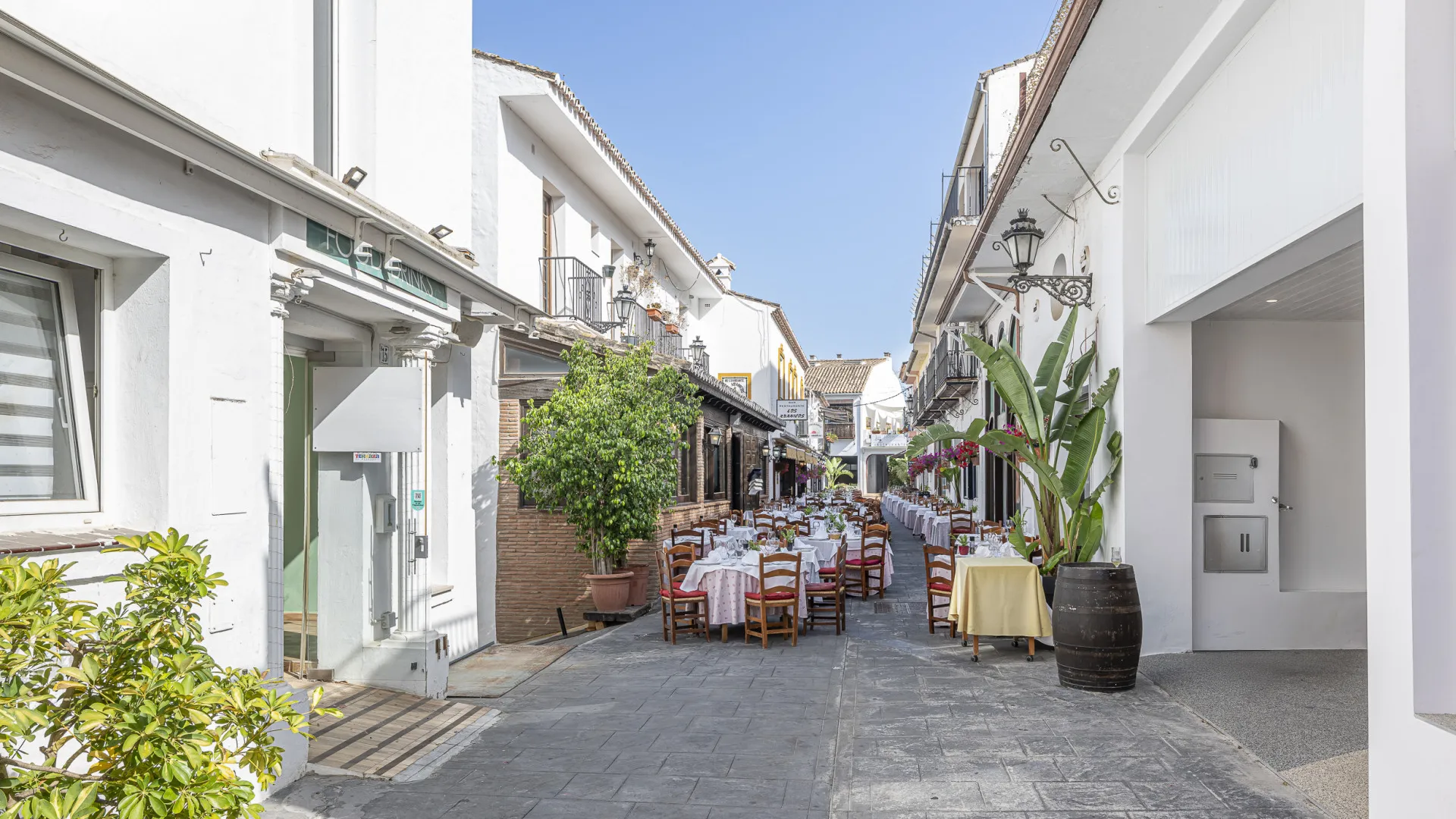Se vende adosado en Benahavis de 5 dormitorios