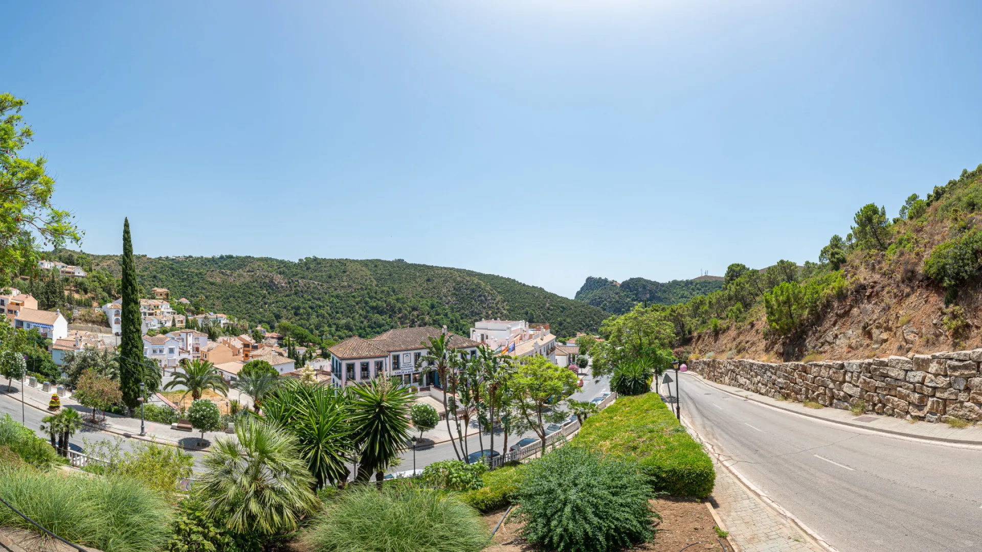 Se vende adosado en Benahavis de 5 dormitorios