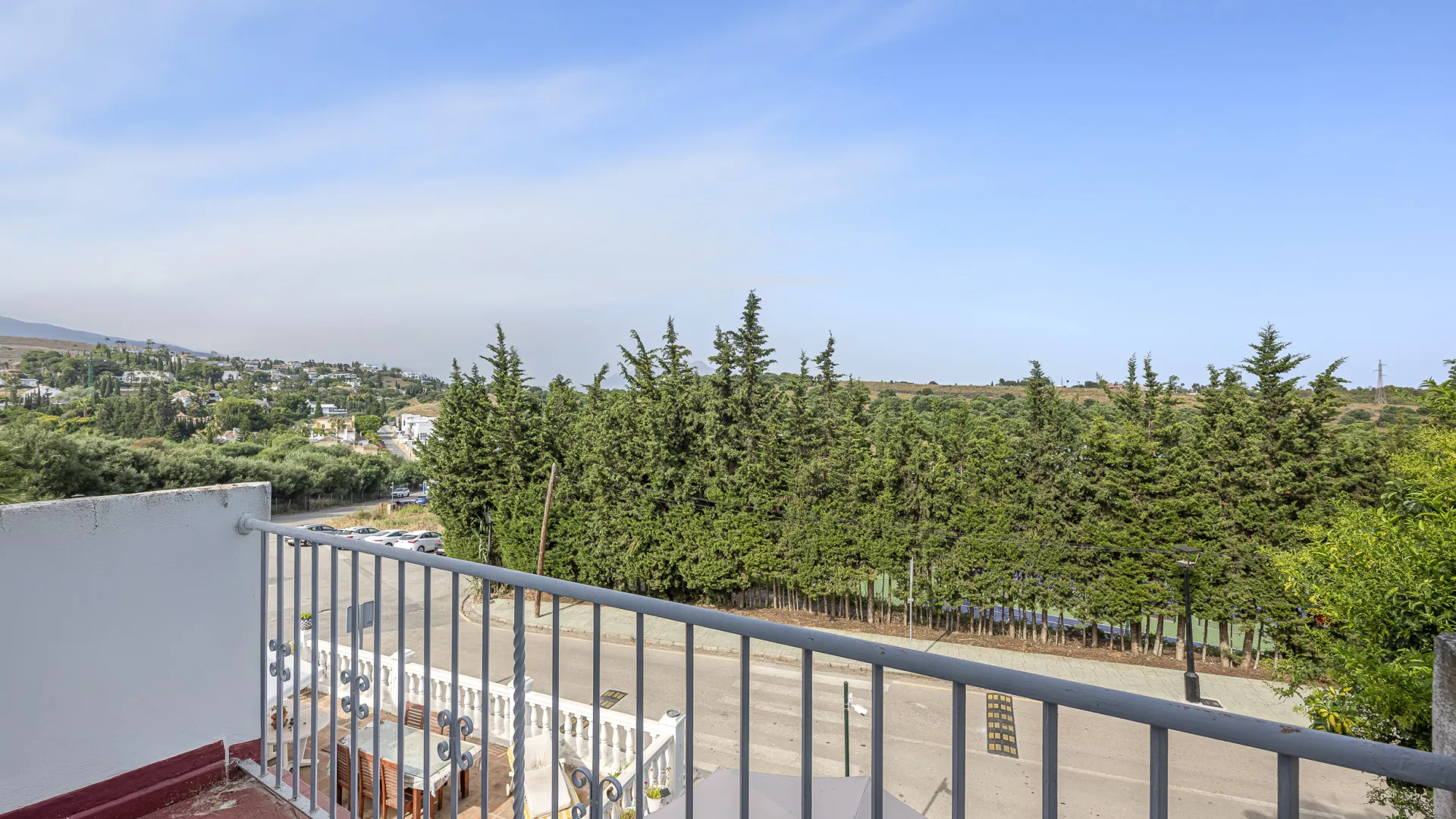 Town house for sale in Estepona
