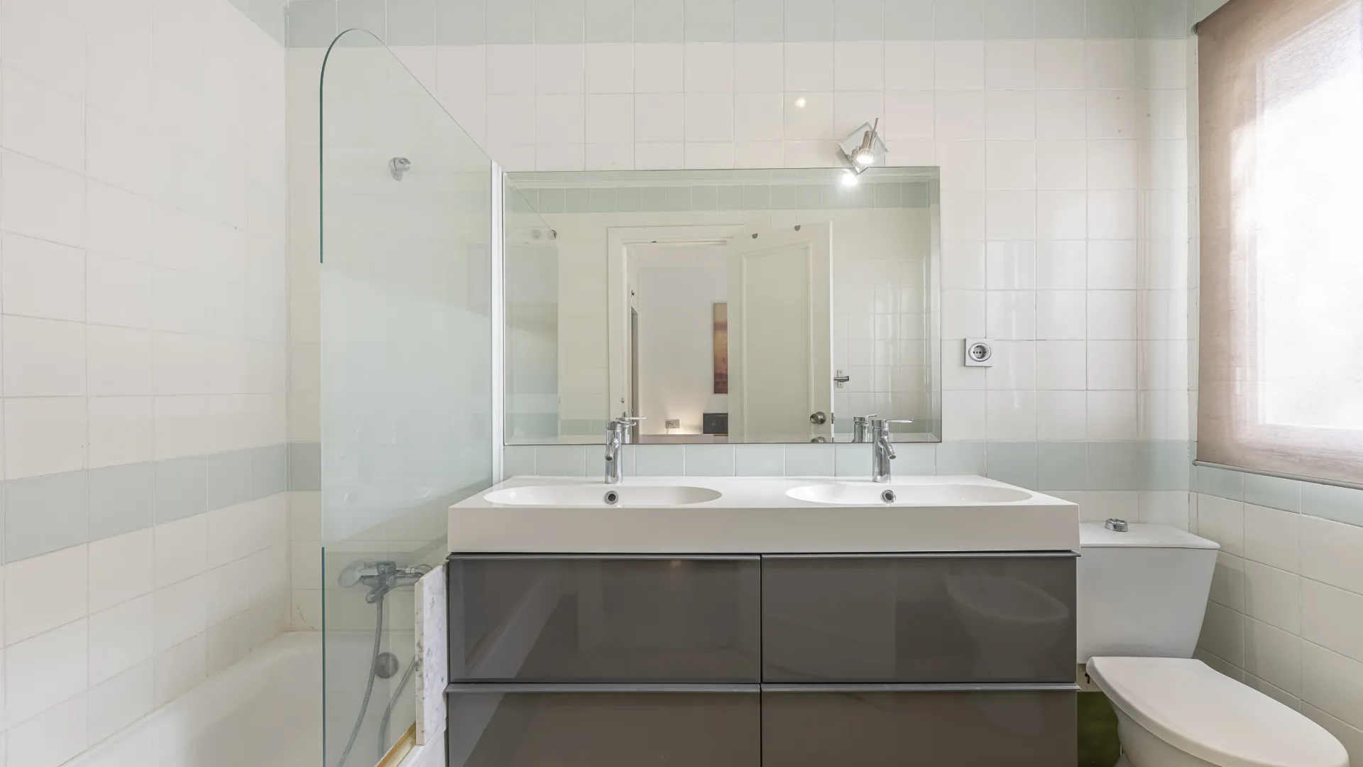 Town house for sale in Estepona