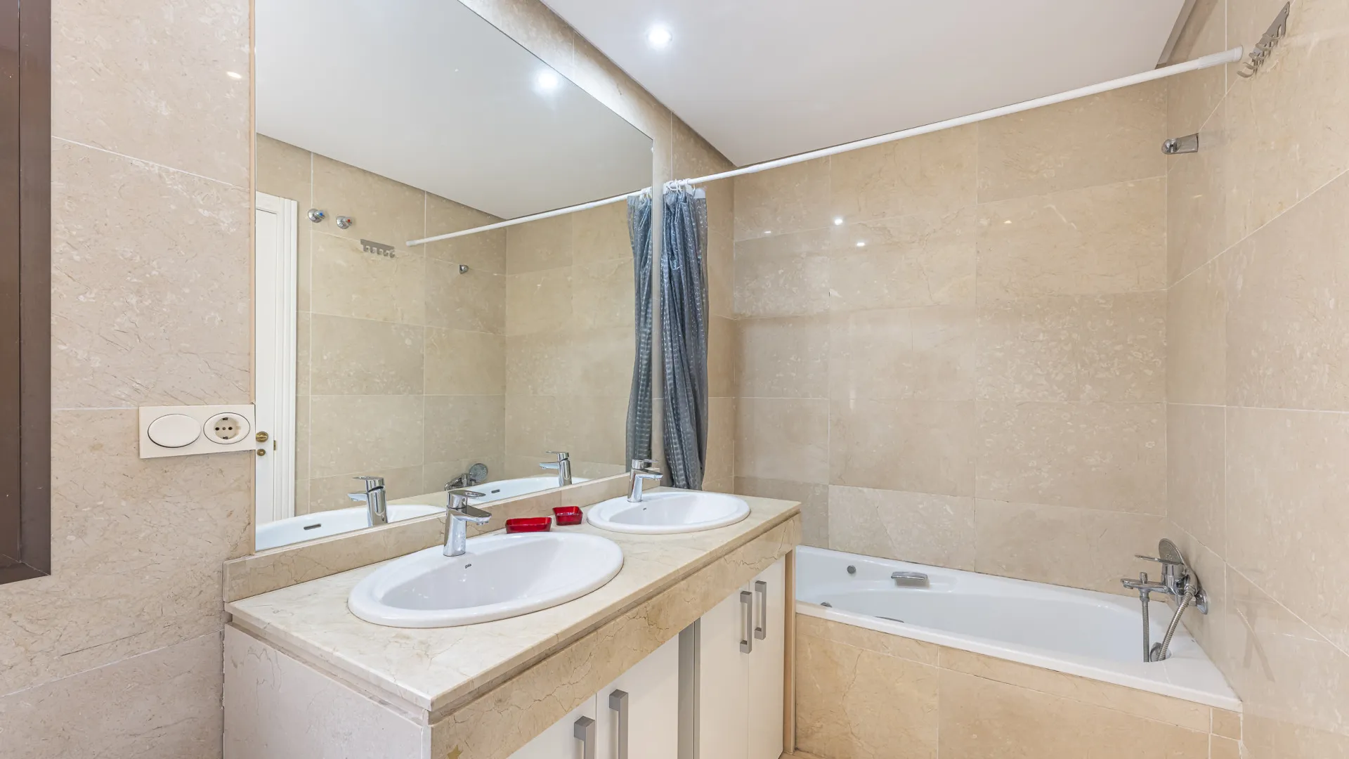Apartamento en venta en Alcaidesa