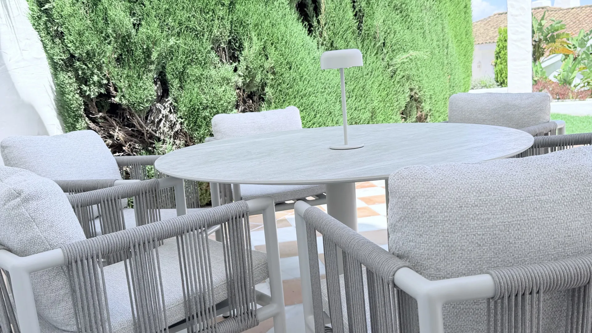 Se vende adosado con 2 dormitorios en Marbella