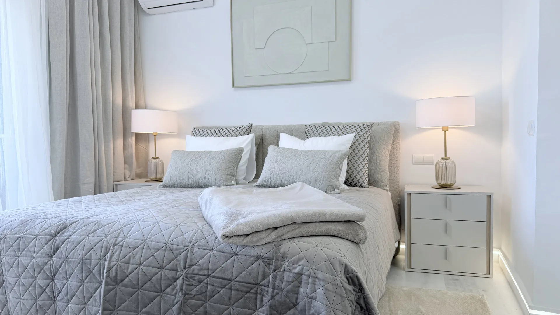 Se vende adosado con 2 dormitorios en Marbella