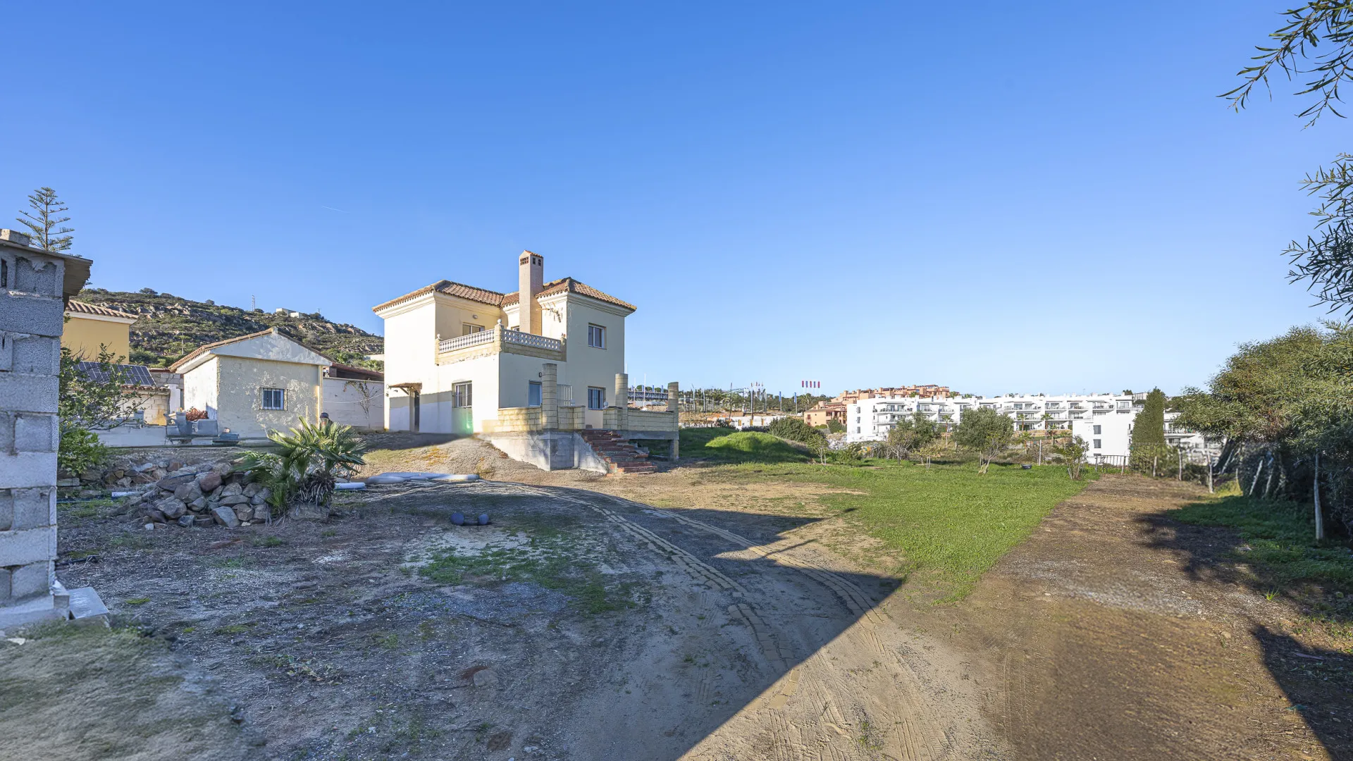 Villa en venta en Sotogrande con 4 dormitorios