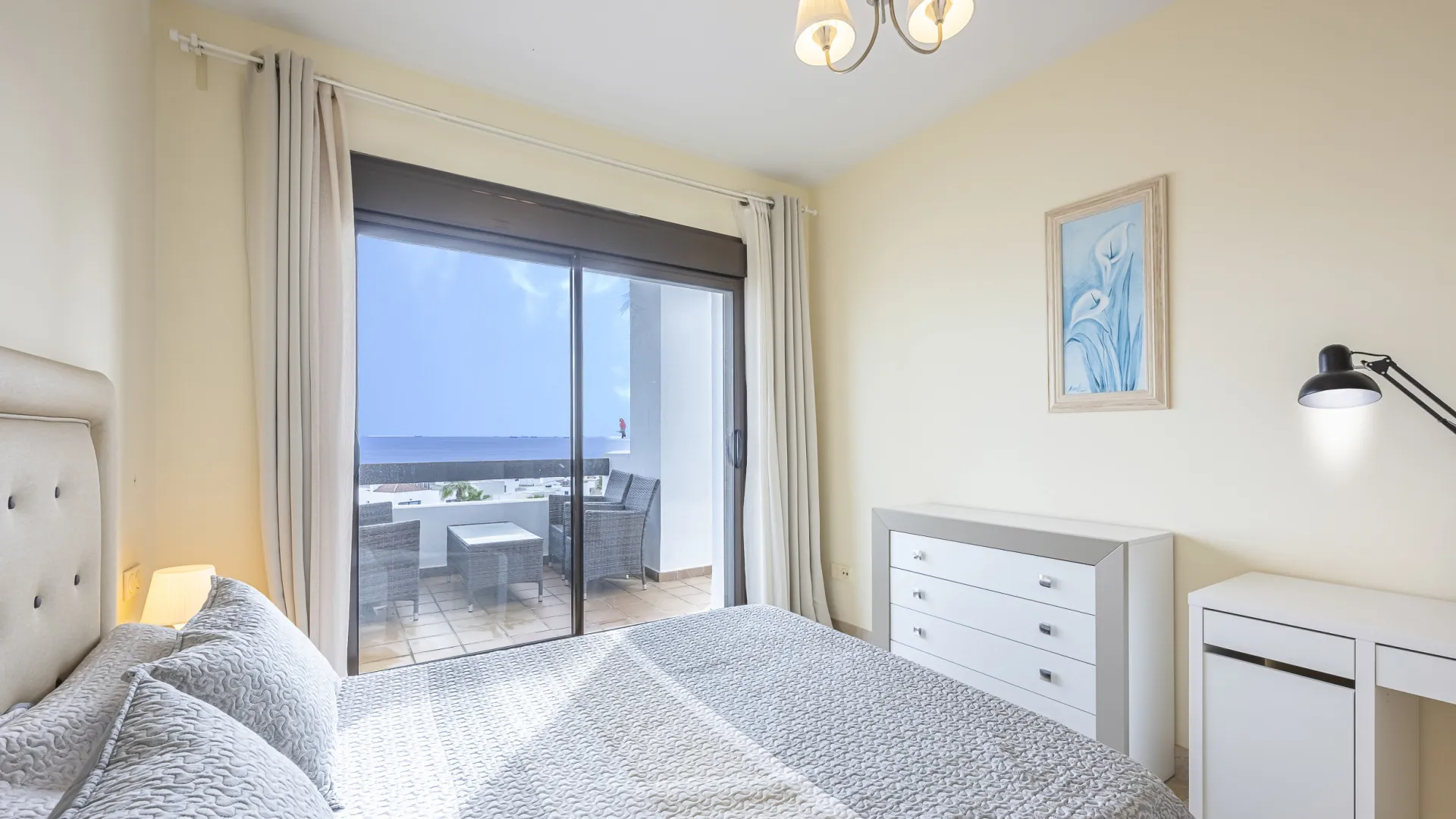 For sale Alcaidesa apartment with 2 bedrooms