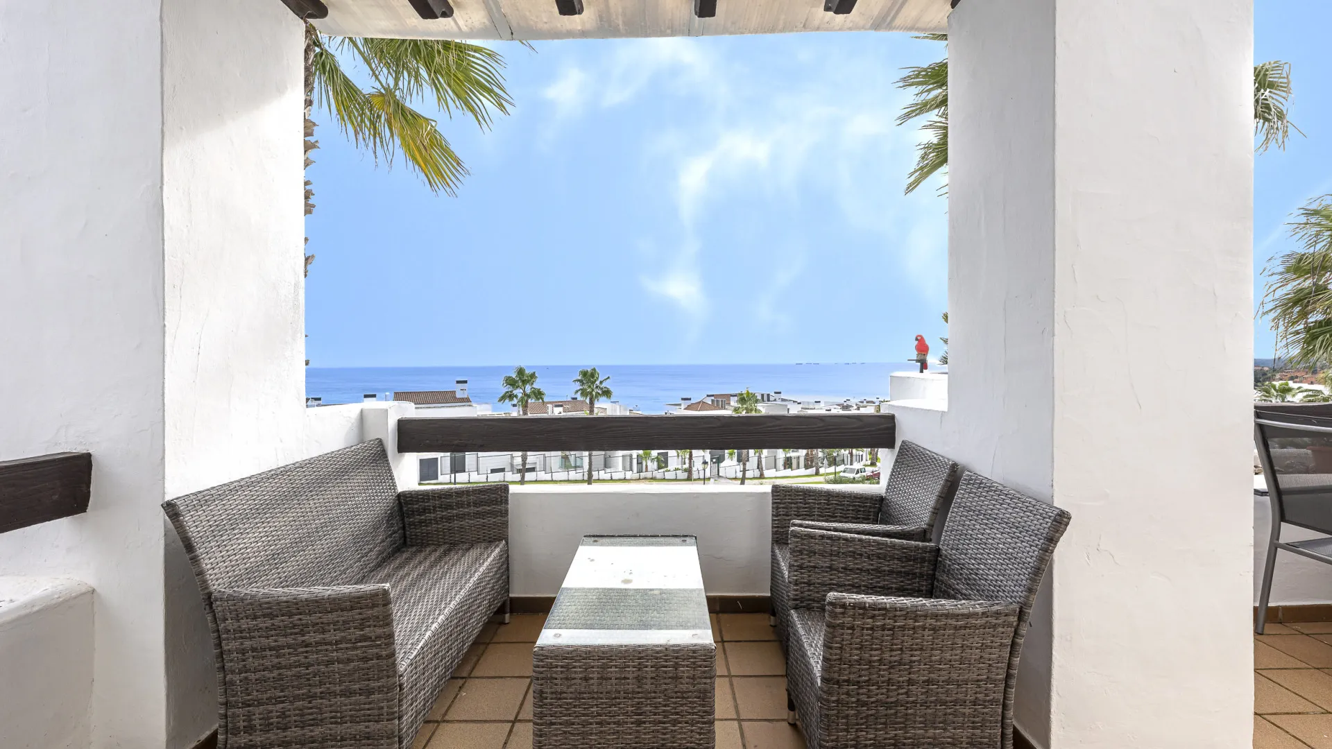 For sale Alcaidesa apartment with 2 bedrooms
