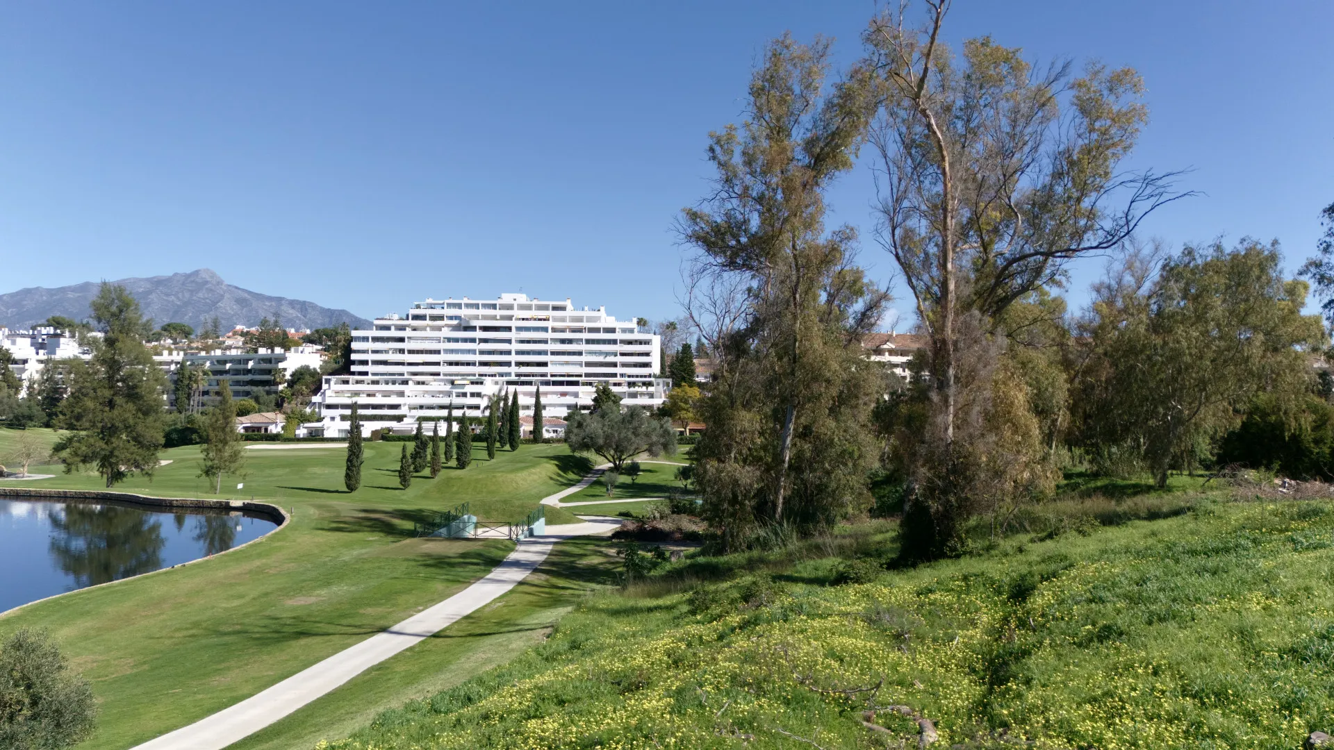 Guadalmina Alta plot for sale