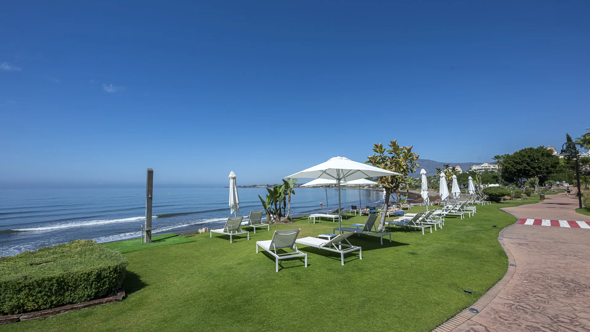 Apartamento planta baja en venta en Menara Beach