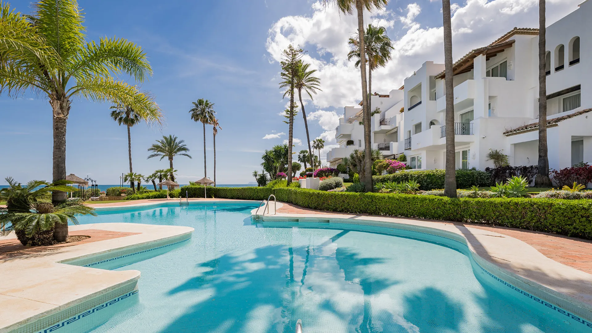 Apartamento planta baja en venta en Alcazaba Beach