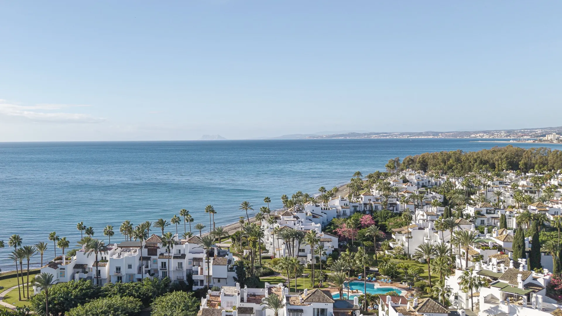 Apartamento planta baja en venta en Alcazaba Beach