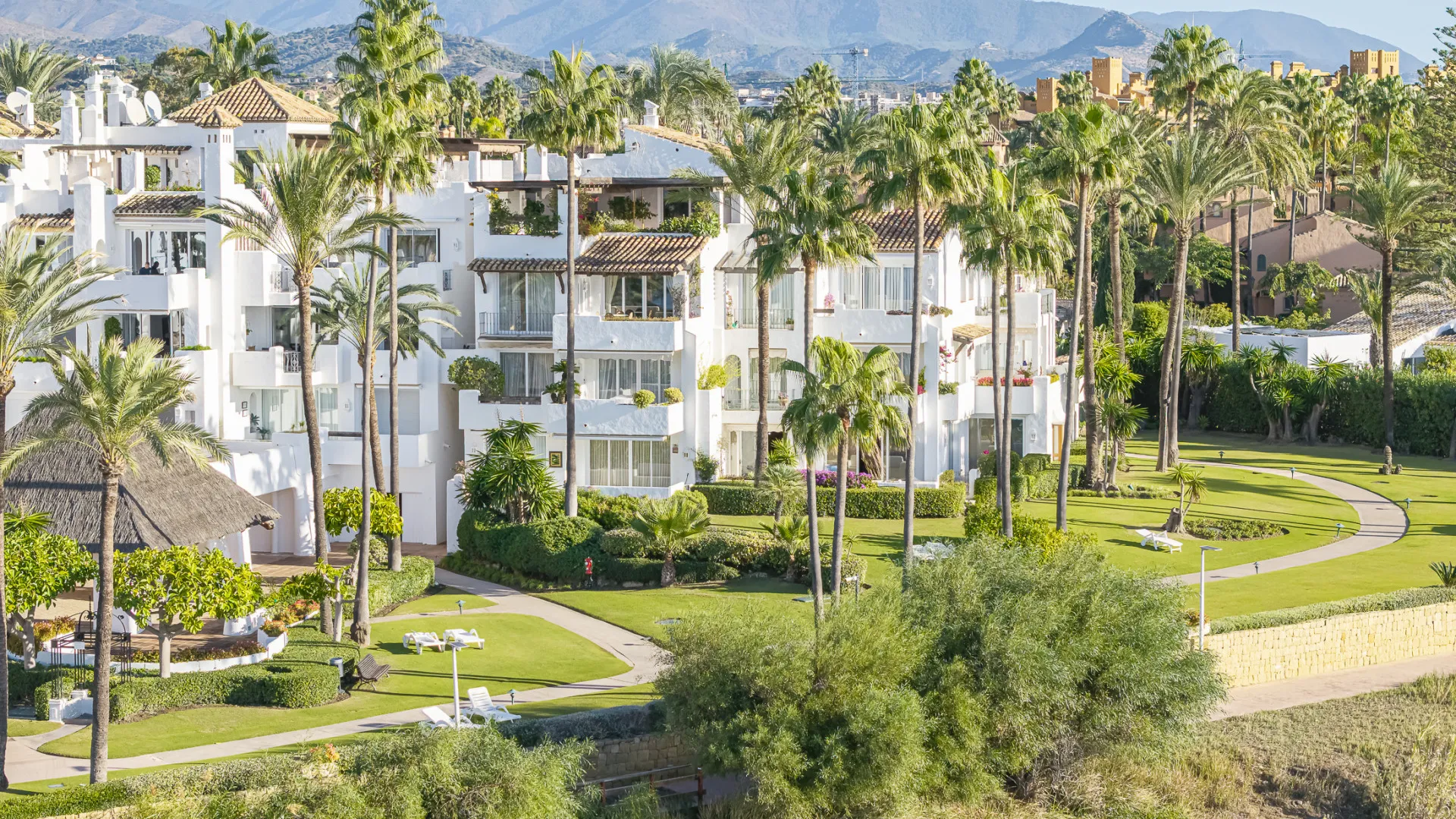 Apartamento planta baja en venta en Alcazaba Beach
