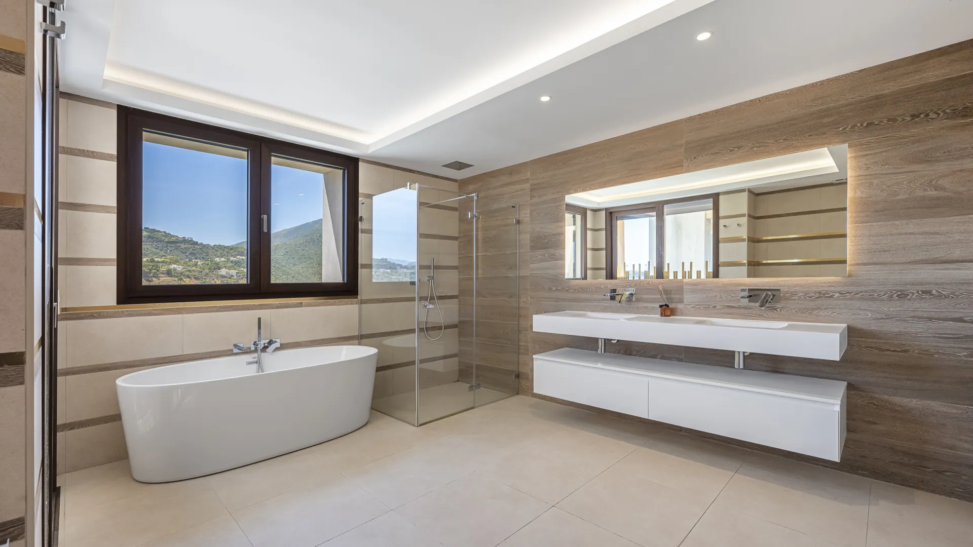 For sale apartment with 4 bedrooms in Real de La Quinta