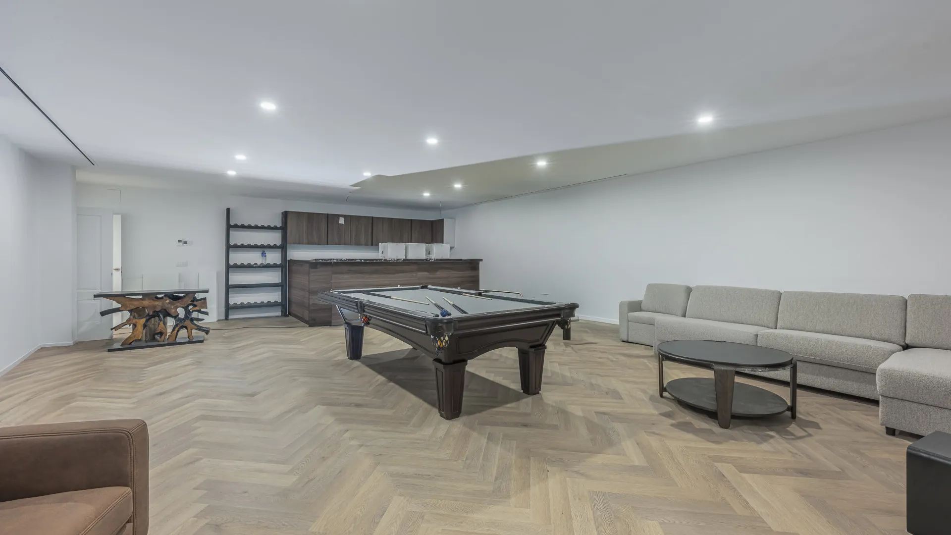 Villa en venta de 4 dormitorios en Estepona
