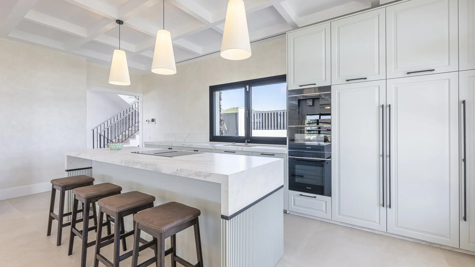 Villa en venta de 4 dormitorios en Estepona