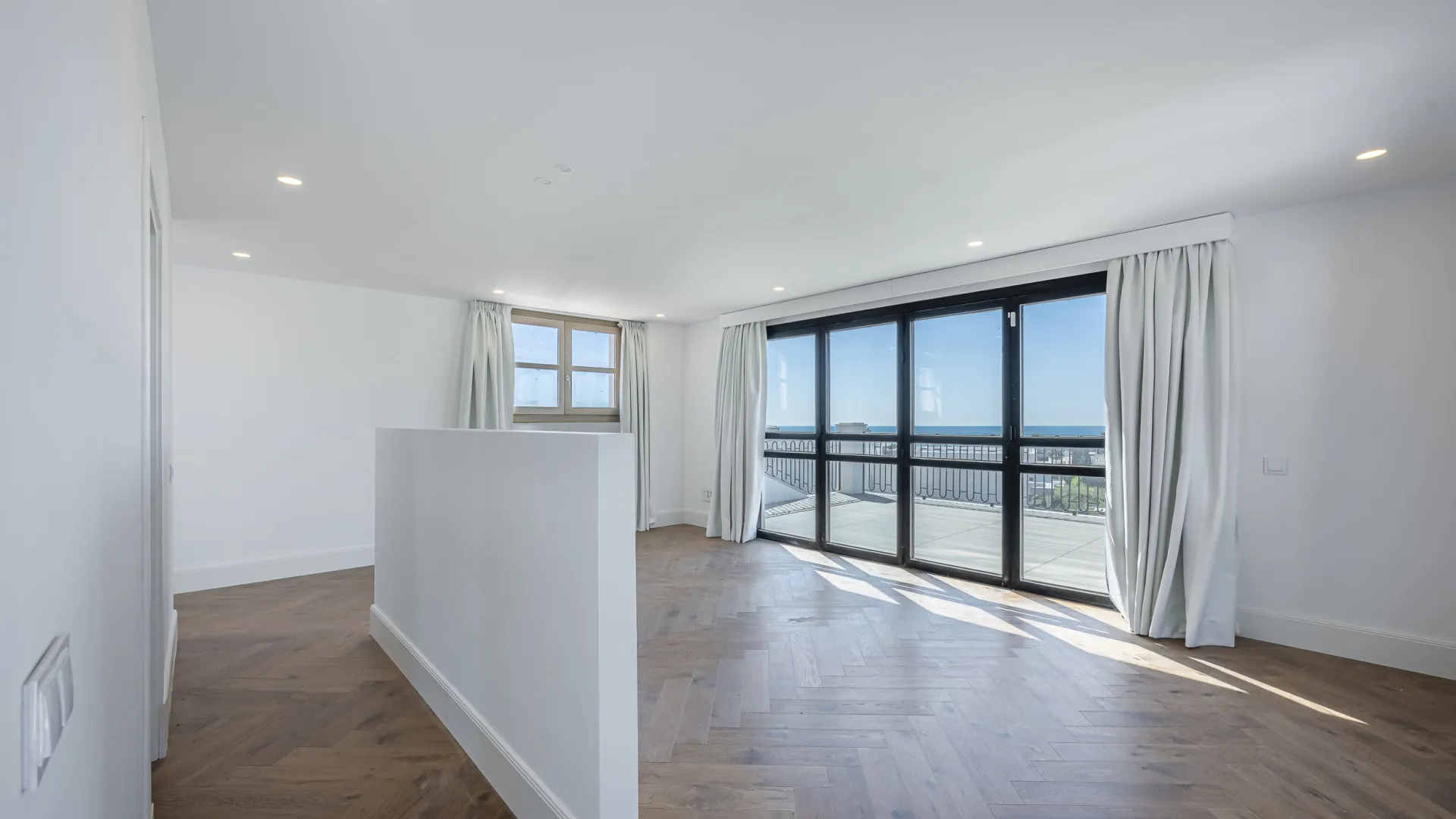 Villa en venta de 4 dormitorios en Estepona