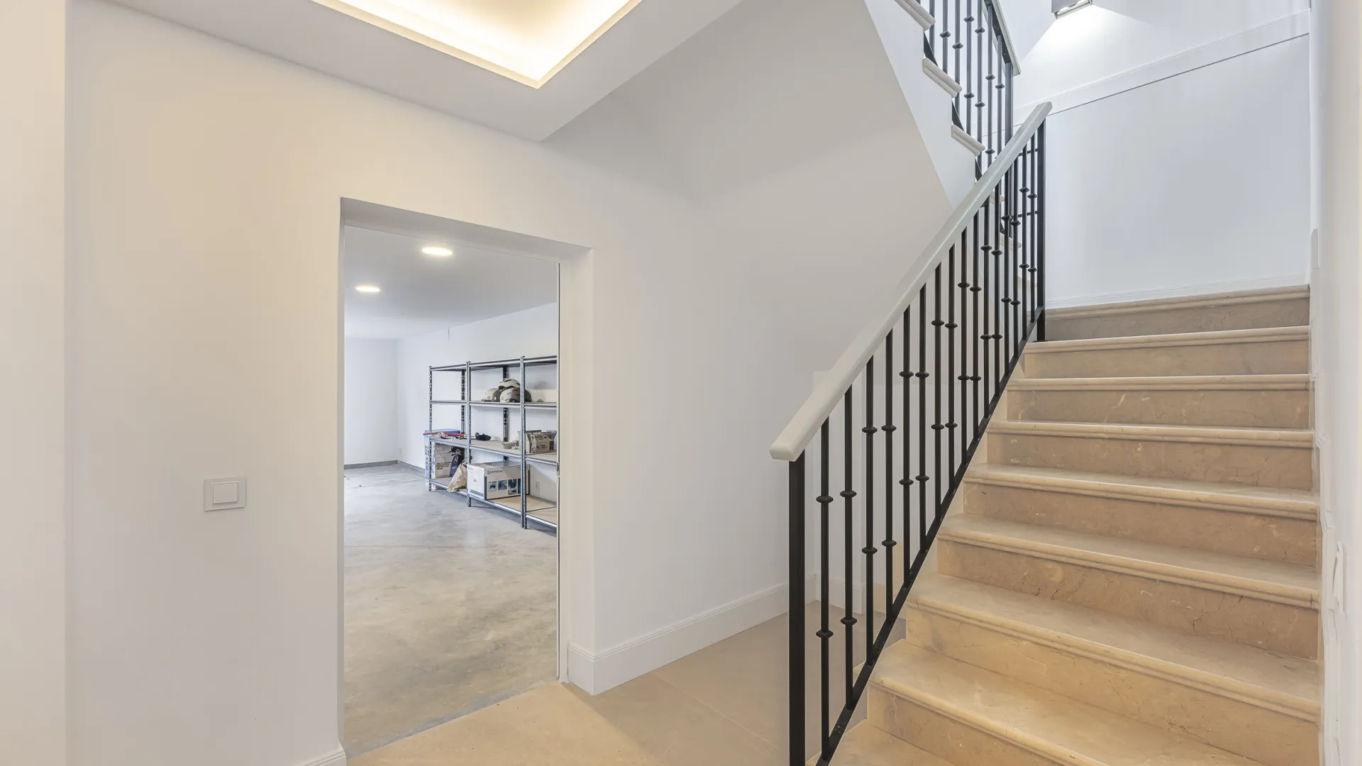 Villa en venta de 4 dormitorios en Estepona