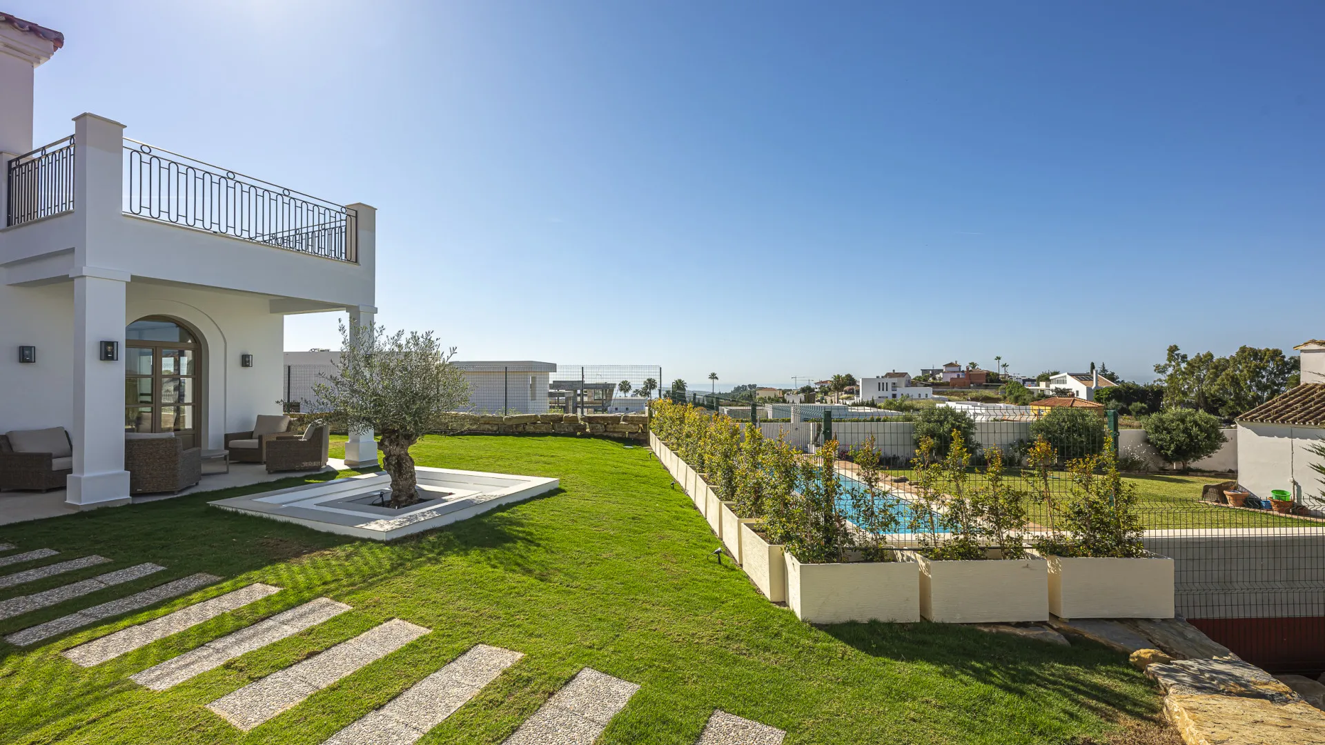 Villa en venta de 4 dormitorios en Estepona