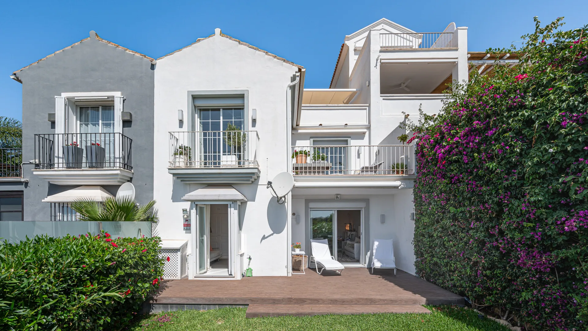Town house for sale in Marbella Hill Club with 3 bedrooms