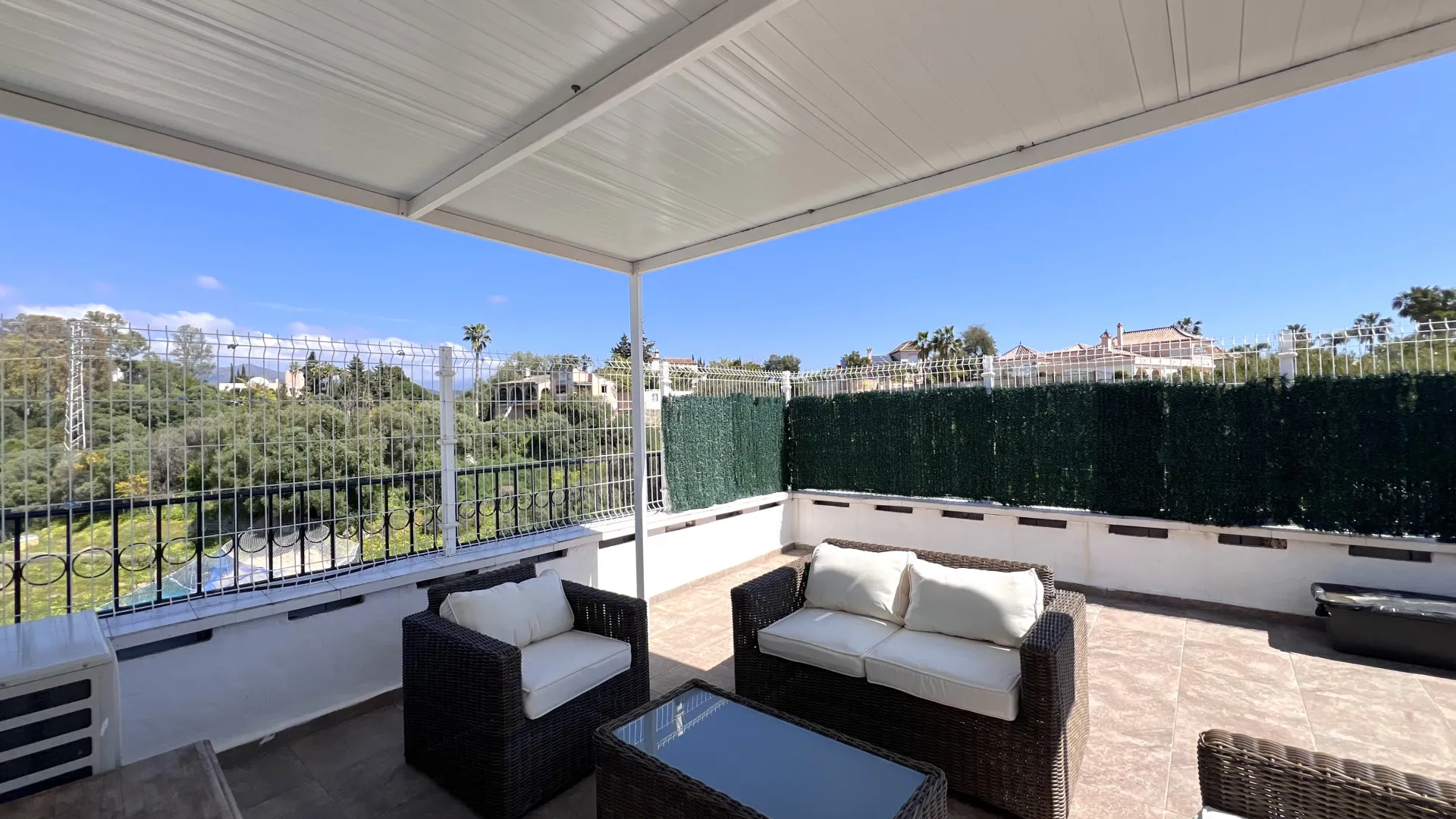 3 bedrooms town house for sale in Estepona
