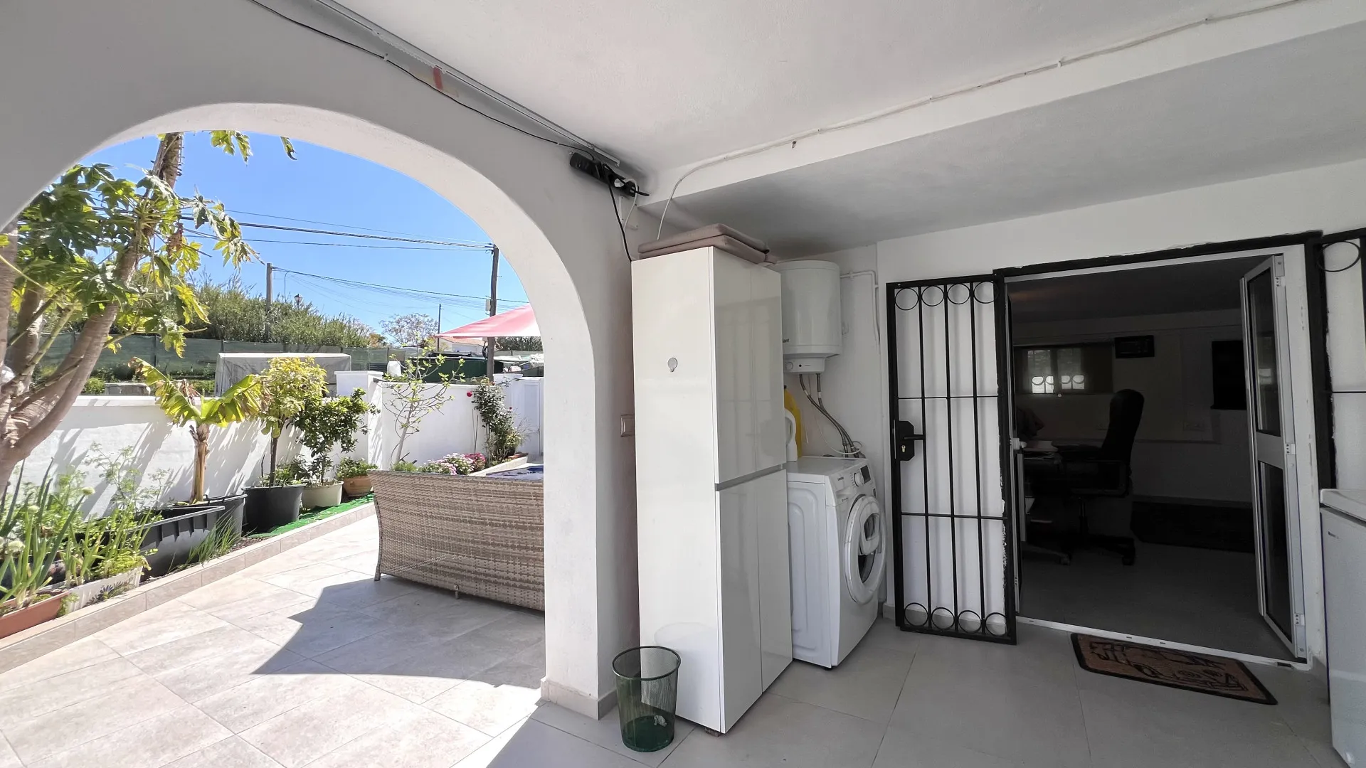 3 bedrooms town house for sale in Estepona