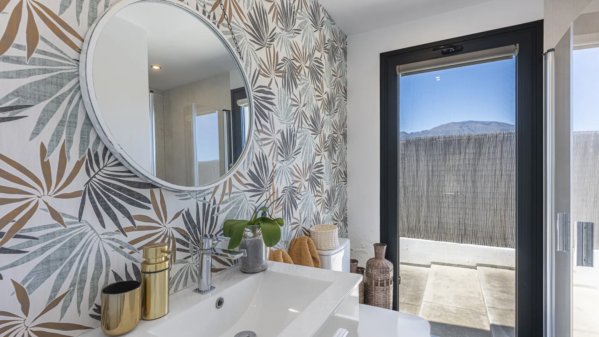 Estepona villa for sale