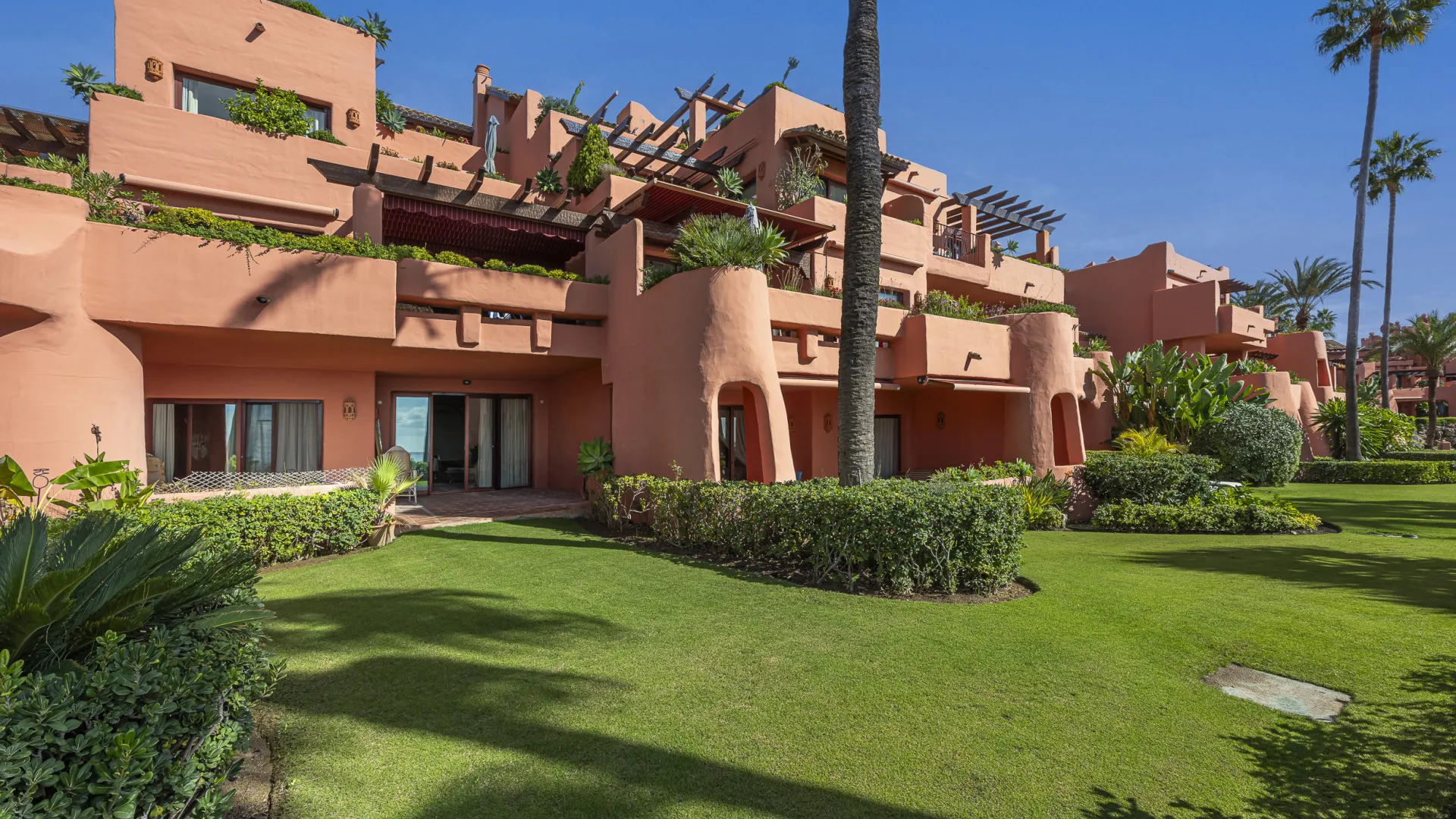 For sale Cabo Bermejo ground floor apartment with 3 bedrooms