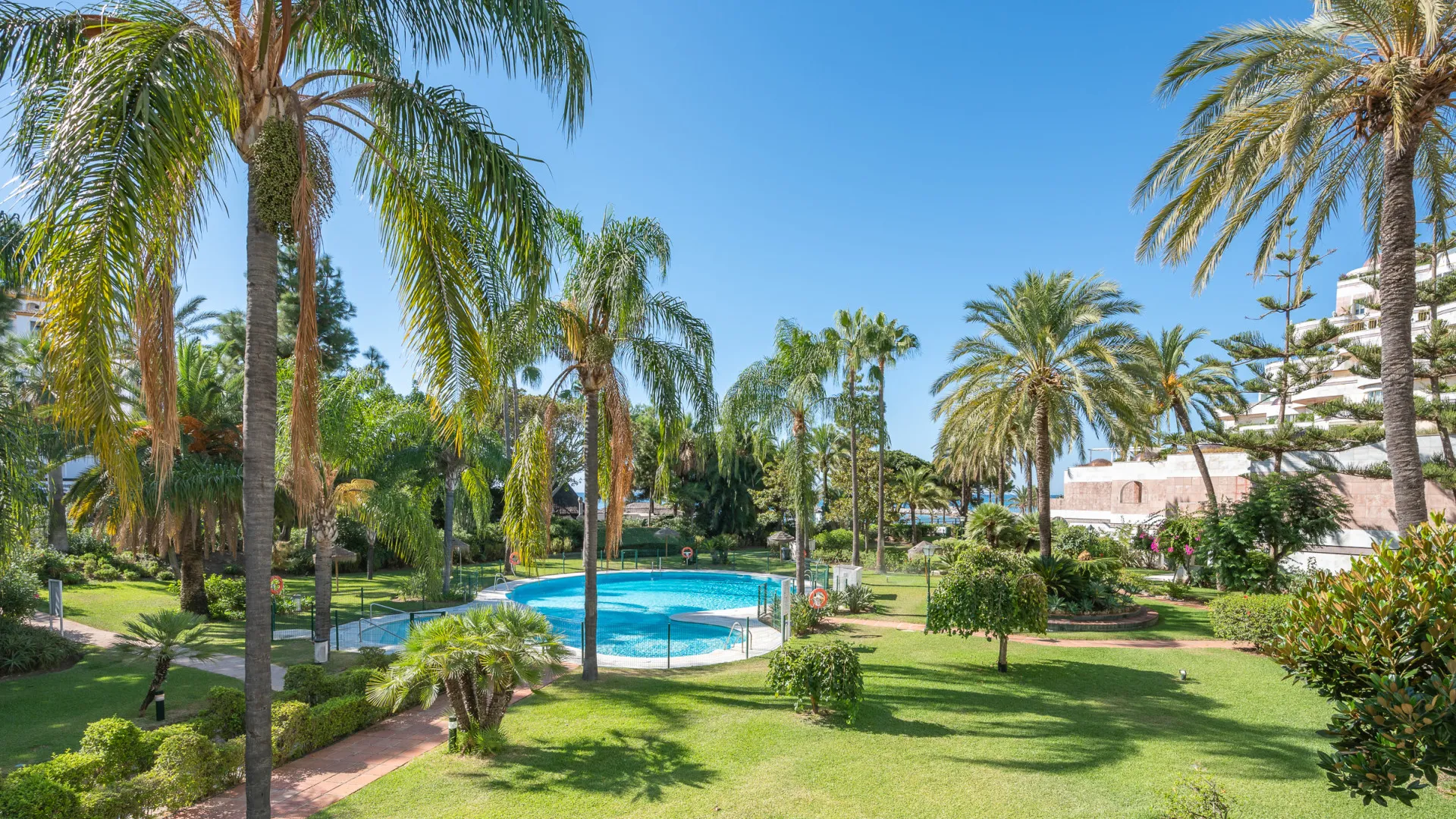 Buy Marbella - Puerto Banus apartment