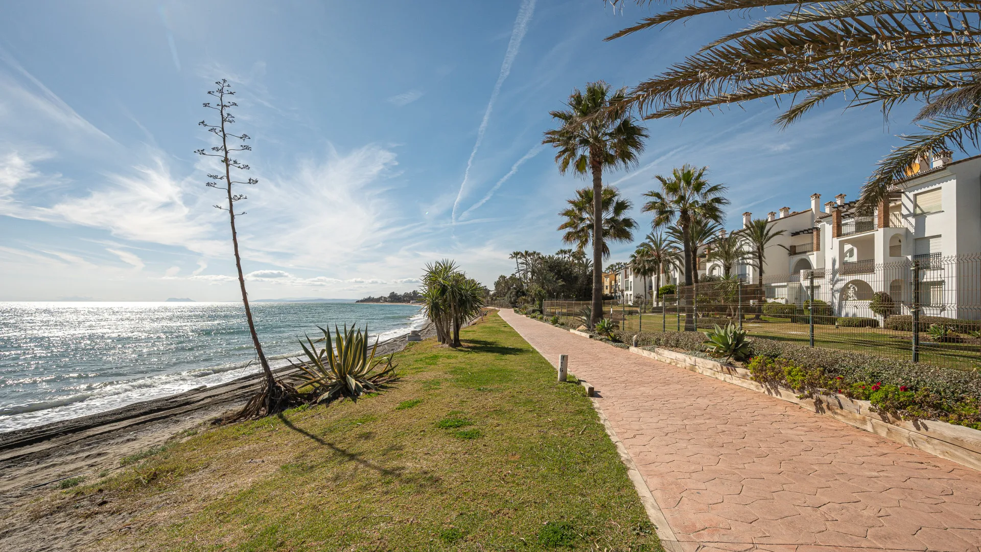 Ático en venta de 3 dormitorios en Estepona