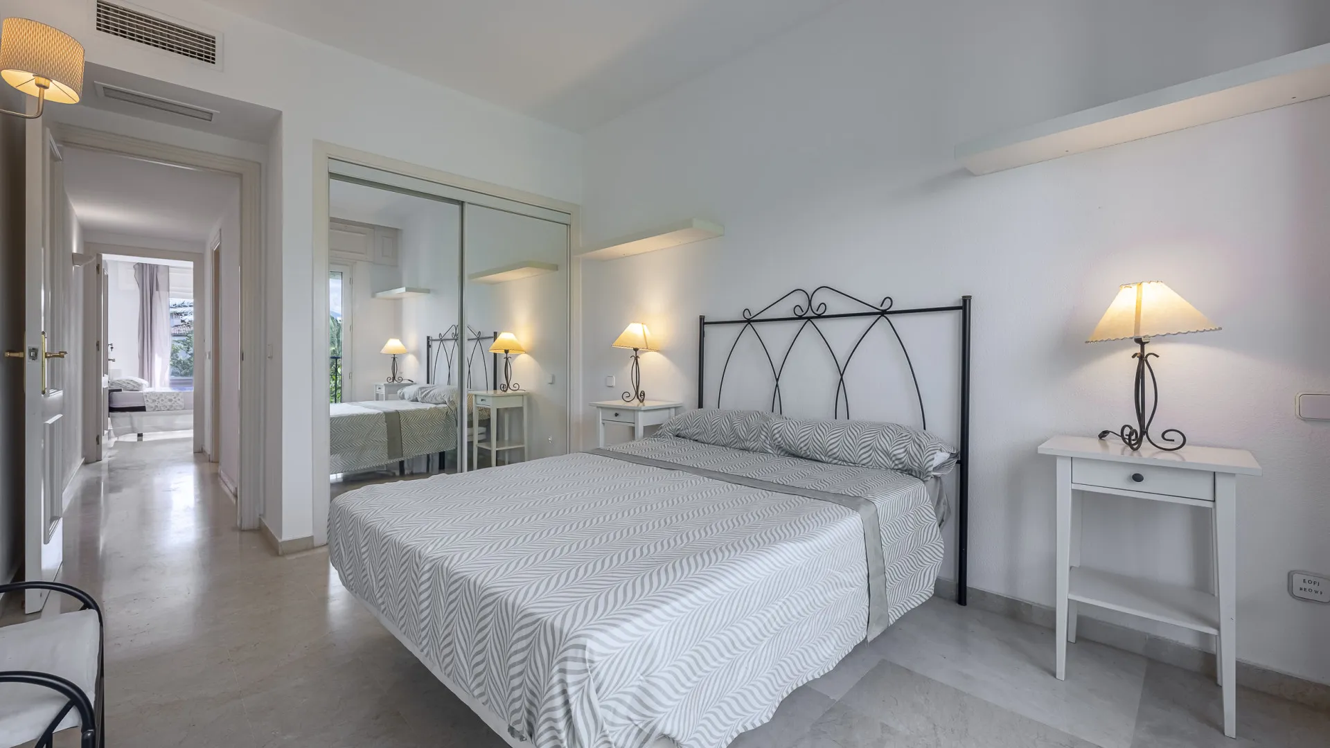 Ático en venta de 3 dormitorios en Estepona