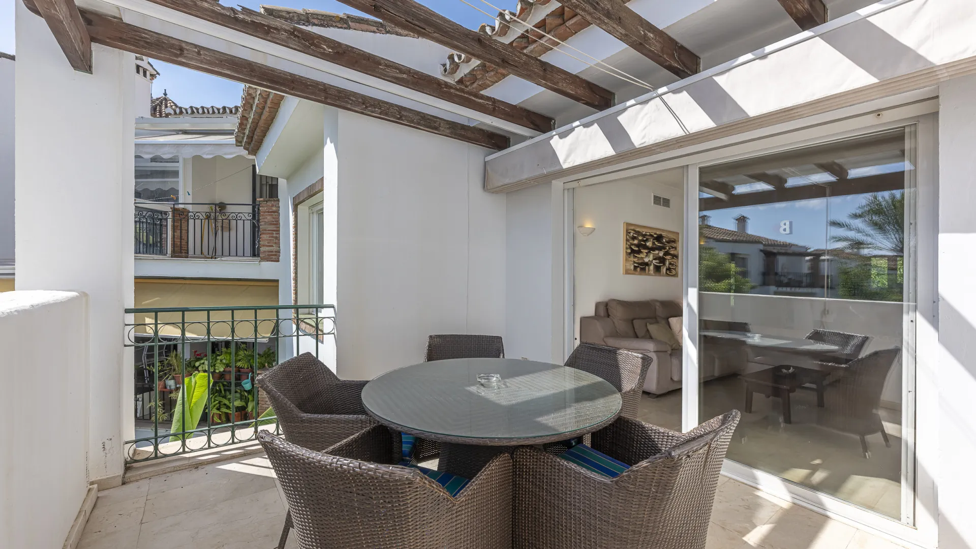 Ático en venta de 3 dormitorios en Estepona