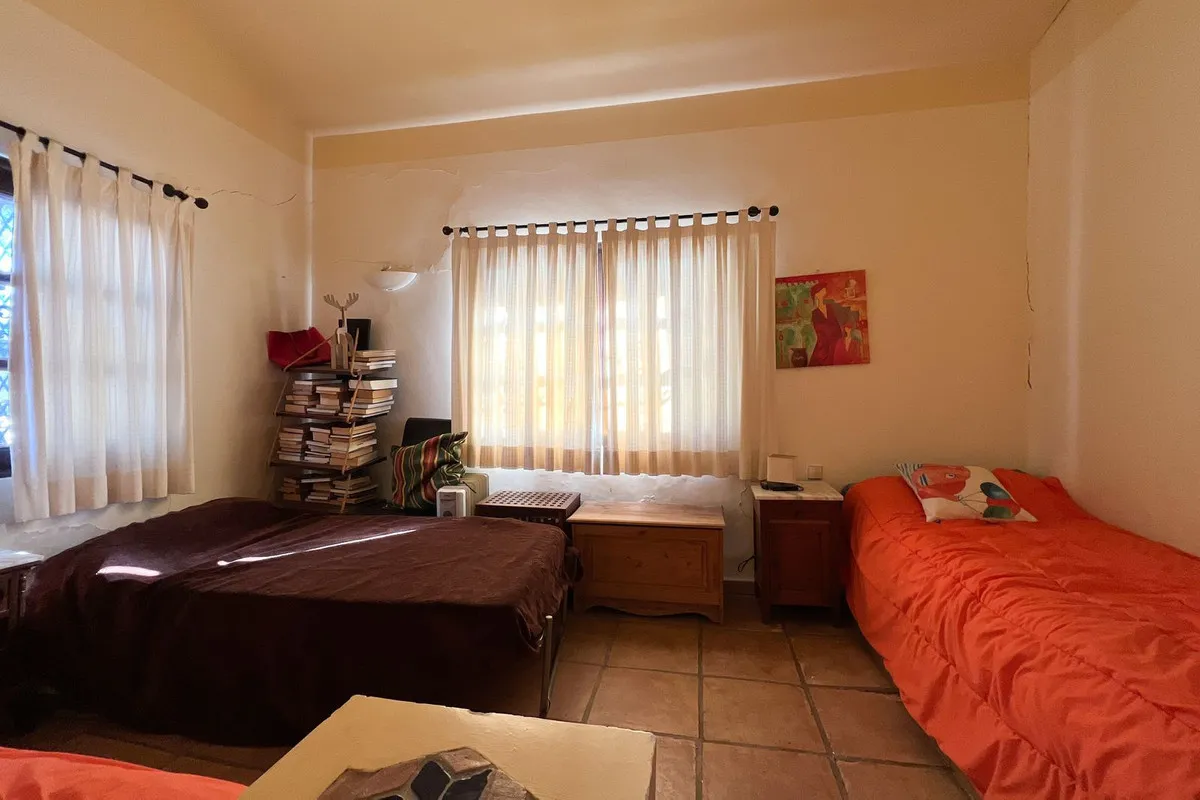 Buy Estepona 4 bedrooms villa
