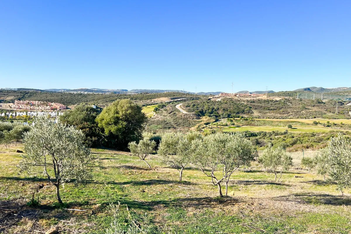Buy Estepona 4 bedrooms villa