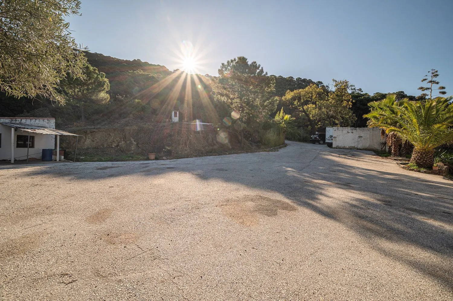 Se vende casa de campo en Altos de Estepona de 4 dormitorios