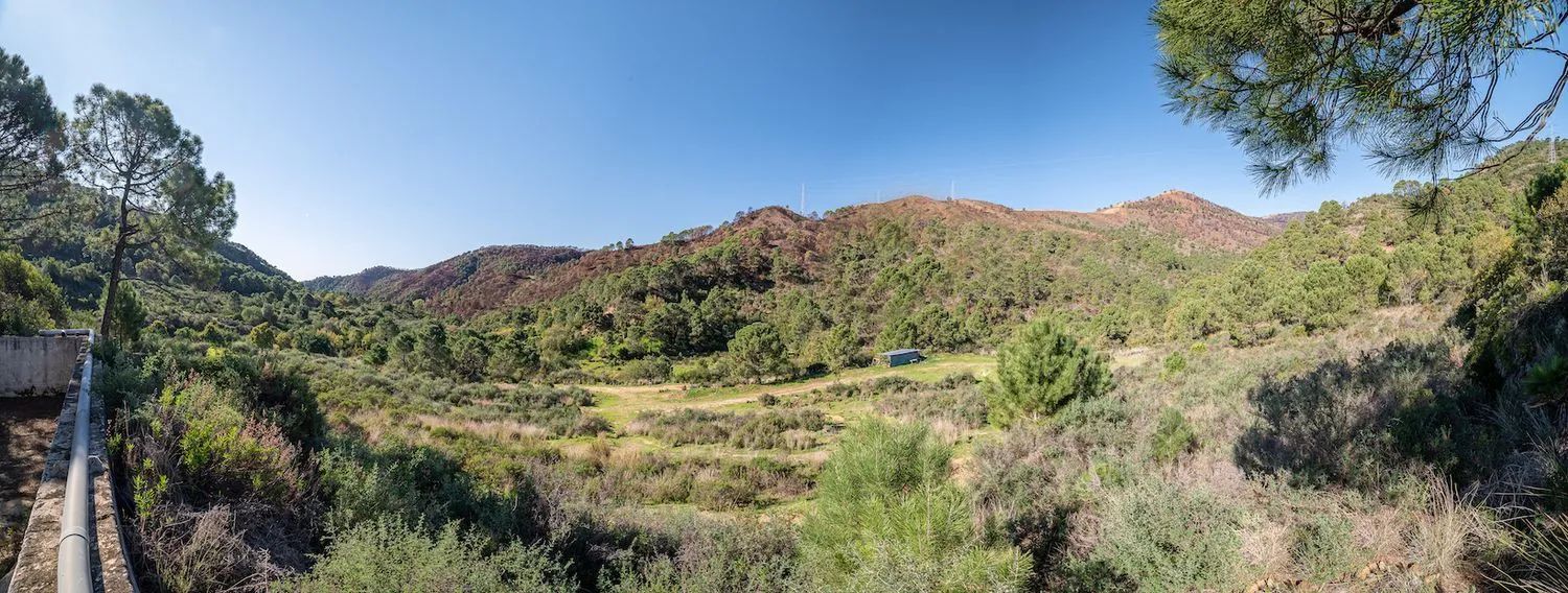 Se vende casa de campo en Altos de Estepona de 4 dormitorios