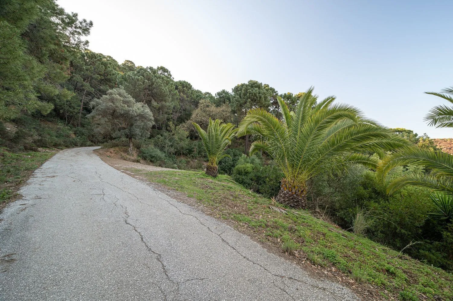 Se vende casa de campo en Altos de Estepona de 4 dormitorios