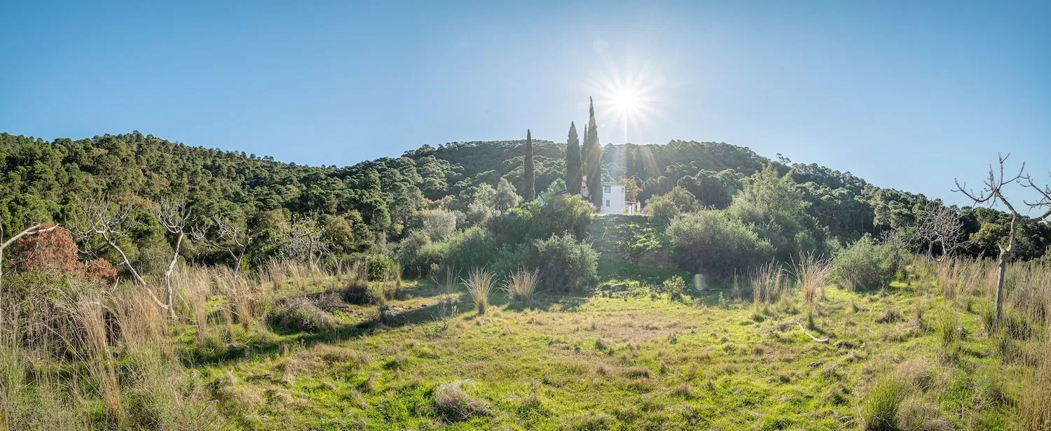 Se vende casa de campo en Altos de Estepona de 4 dormitorios