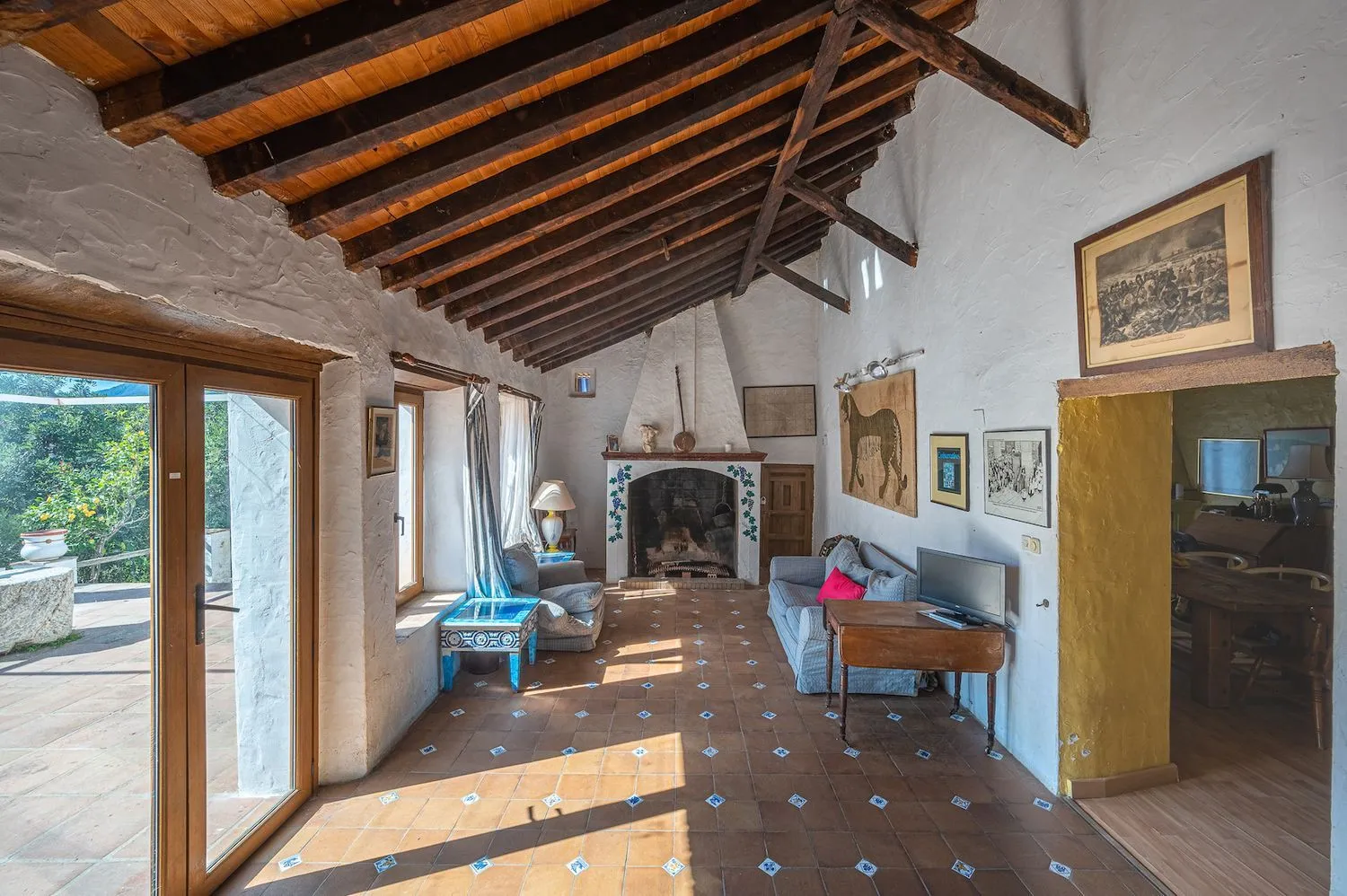 Se vende casa de campo en Altos de Estepona de 4 dormitorios